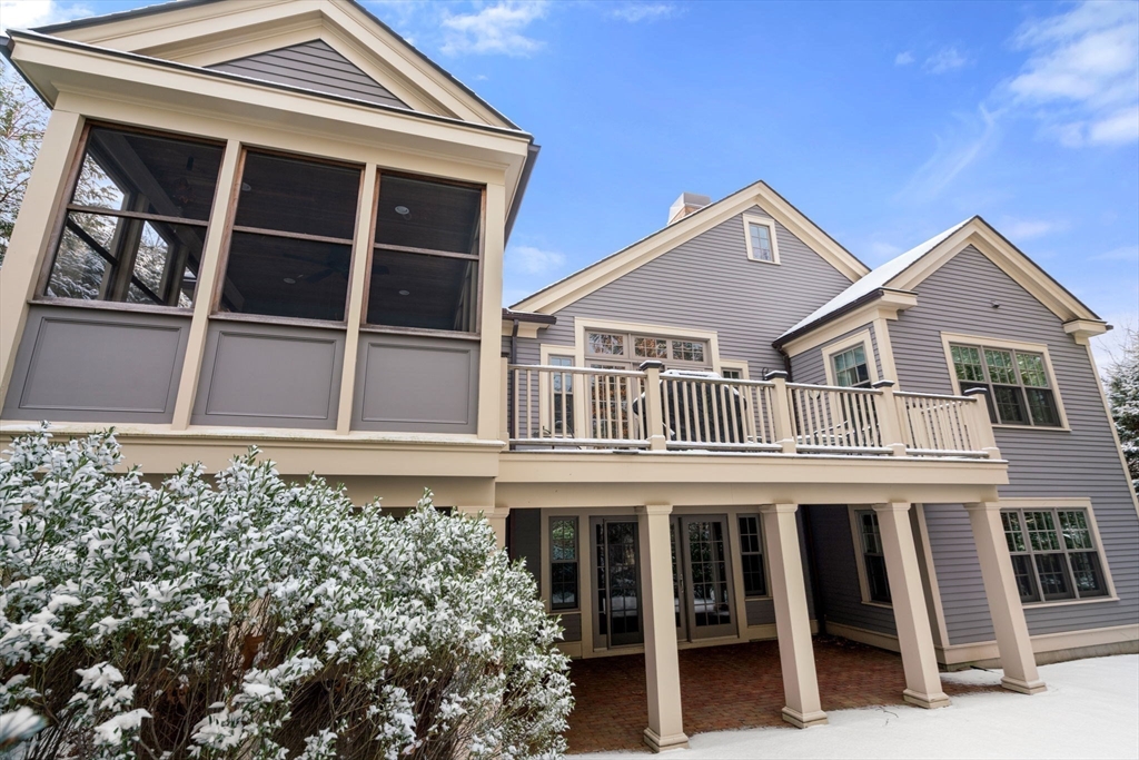 Weston, Massachusetts, 02493, United States, 3 Bedrooms Bedrooms, ,5 BathroomsBathrooms,Residential,For Sale,1941608
