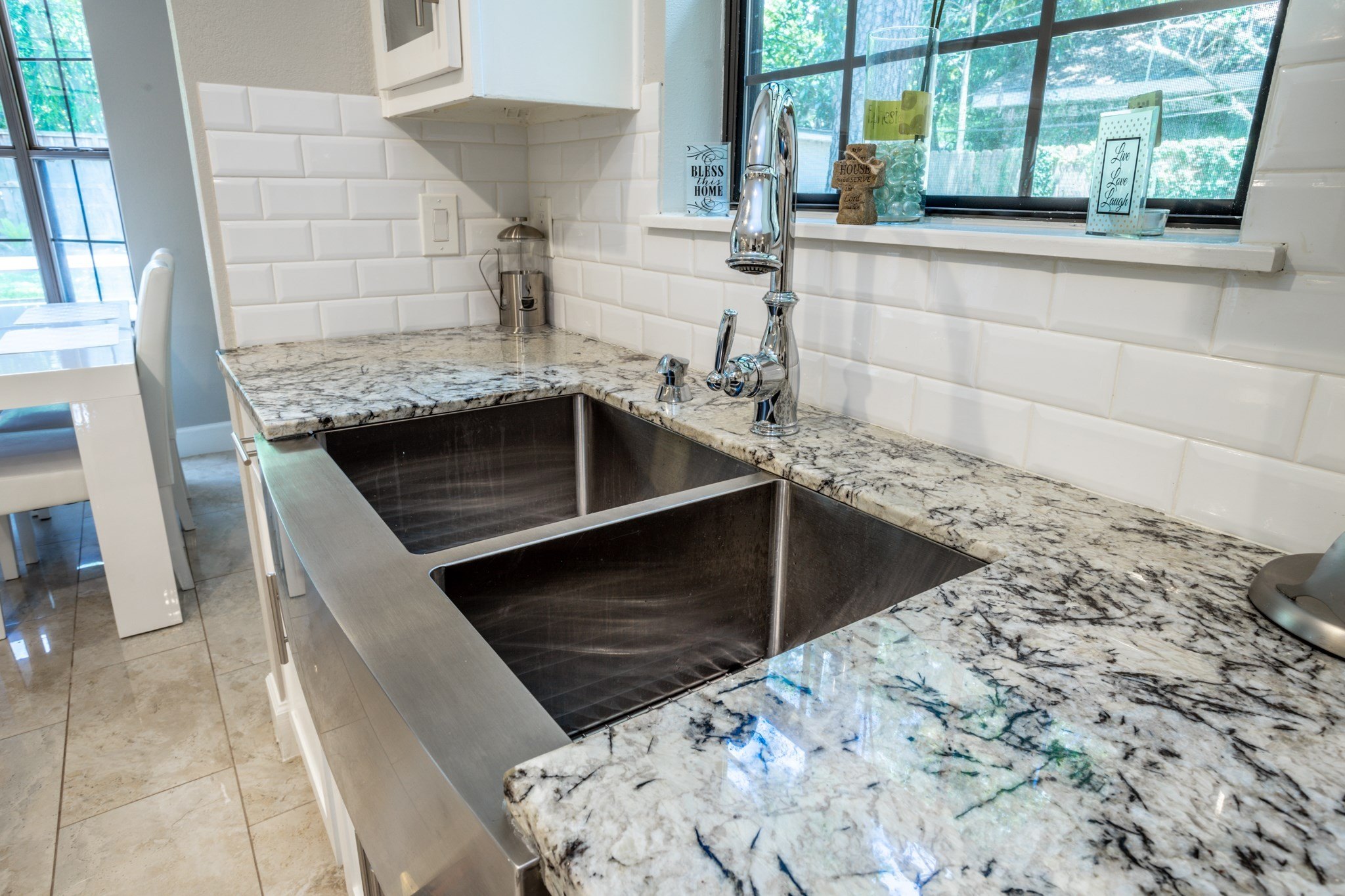 Houston, Texas, 77024, United States, 3 Bedrooms Bedrooms, ,2 BathroomsBathrooms,Residential,For Sale,2048860