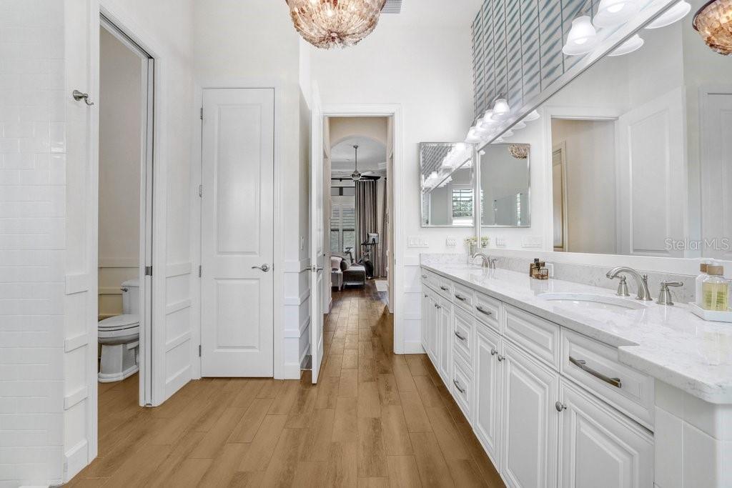Tampa, Florida, 33626, United States, 4 Bedrooms Bedrooms, ,4 BathroomsBathrooms,Residential,For Sale,1827549