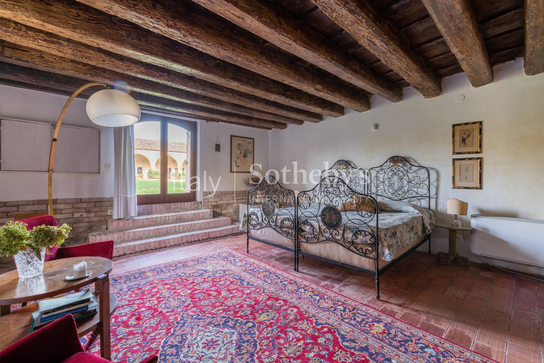  Venetian Renaissance Villa with frescoes and tower, barchessa and outbuildings - 物件實景