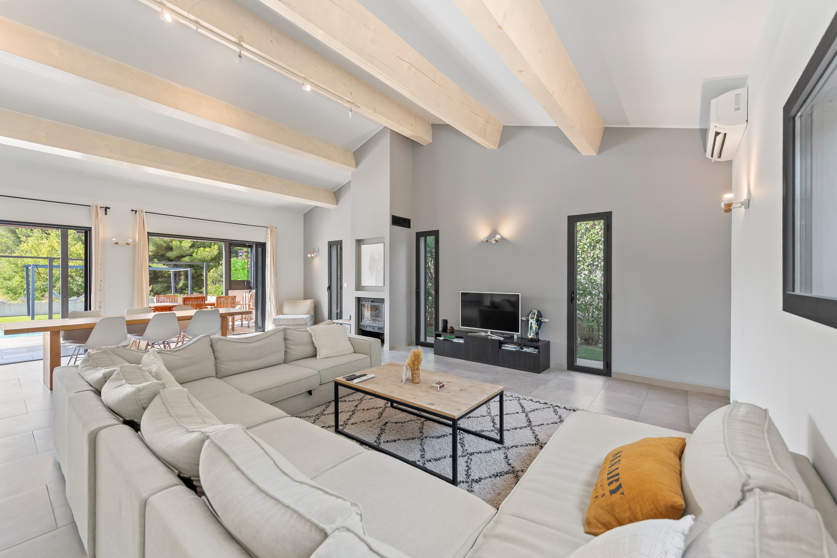  Sanary-sur-Mer, Beaucours – Villa with Swimming Pool and Sea Glimpse, Beach Wit… - 物件實景