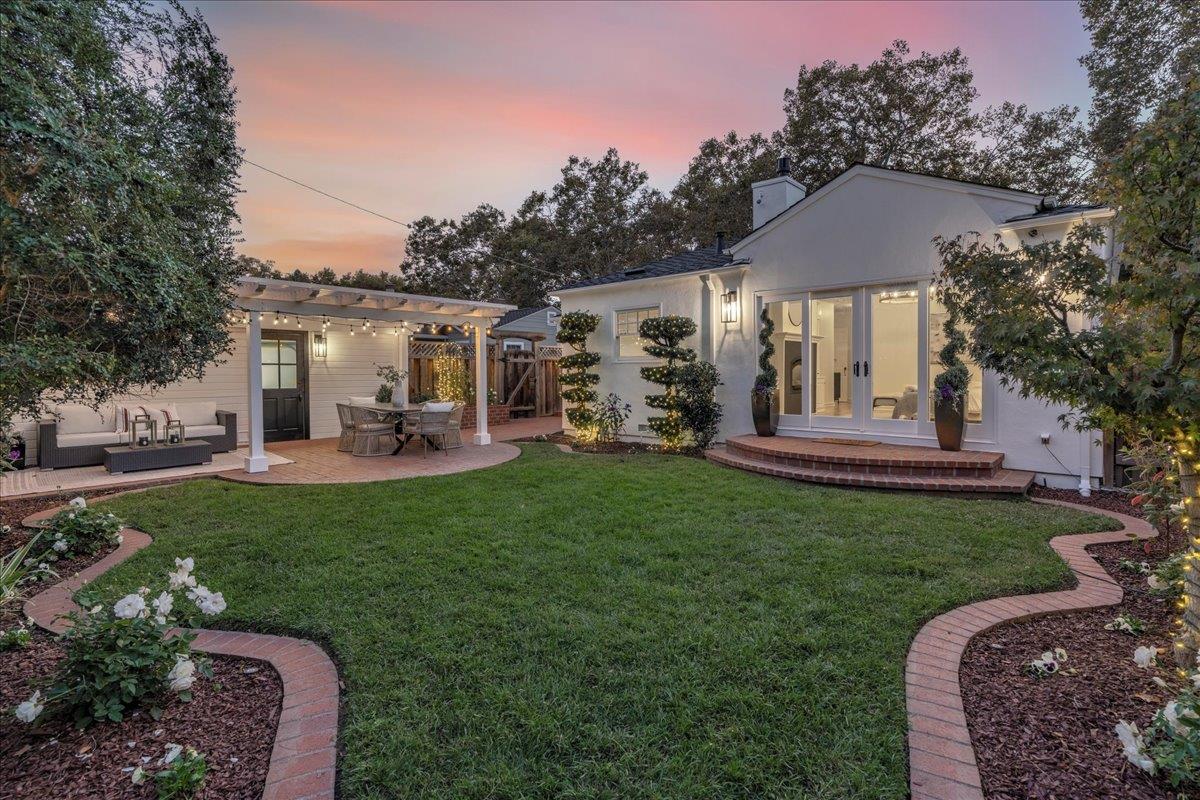 San Jose, California, 95125, United States, 3 Bedrooms Bedrooms, ,2 BathroomsBathrooms,Residential,For Sale,1989346