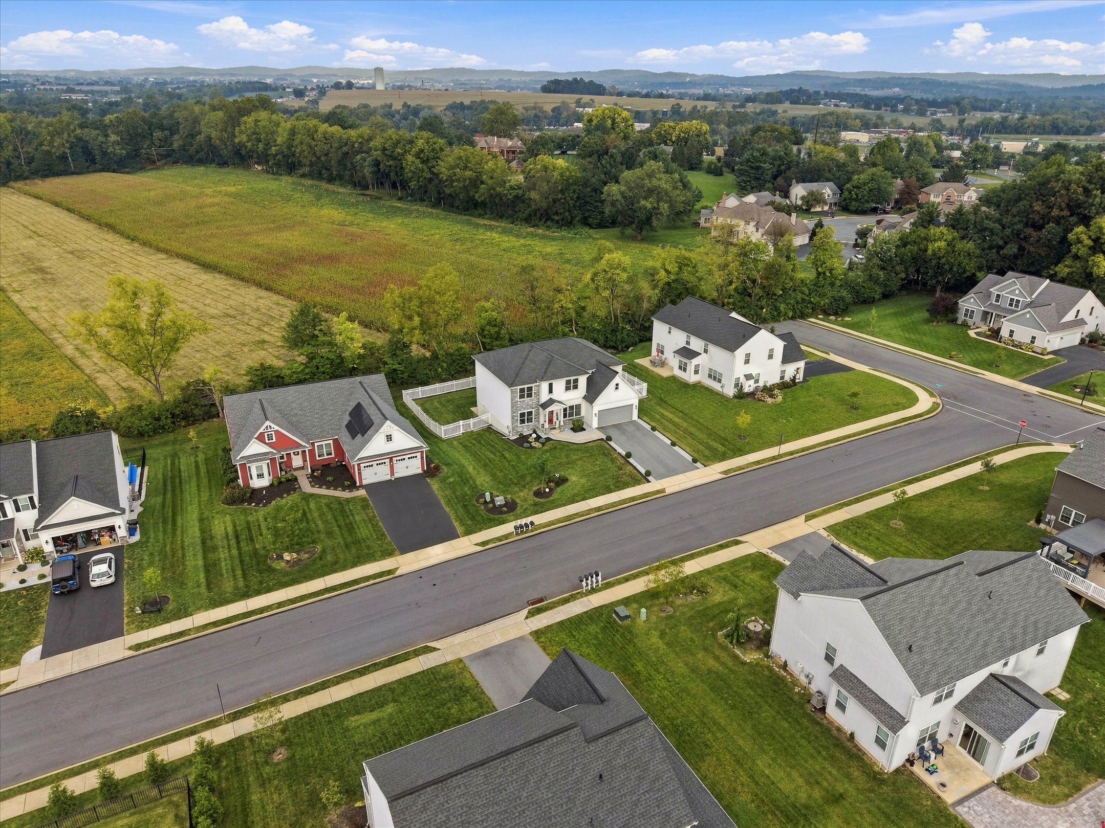  4 Rein Dr, Stevens, PA 17578 - 物件實景