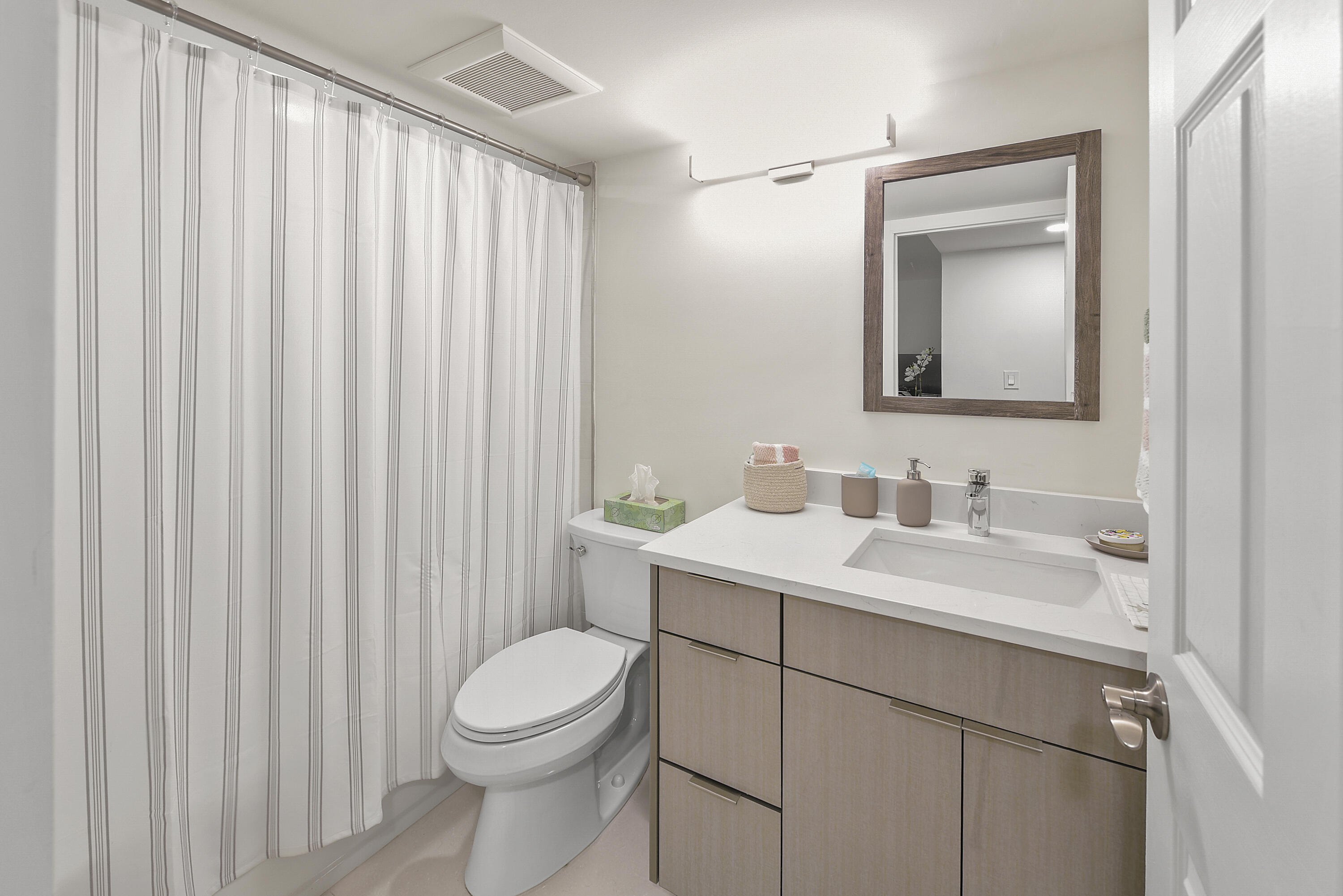 Boca Raton, Florida, 33433, United States, 3 Bedrooms Bedrooms, ,2 BathroomsBathrooms,Residential,For Sale,1924886
