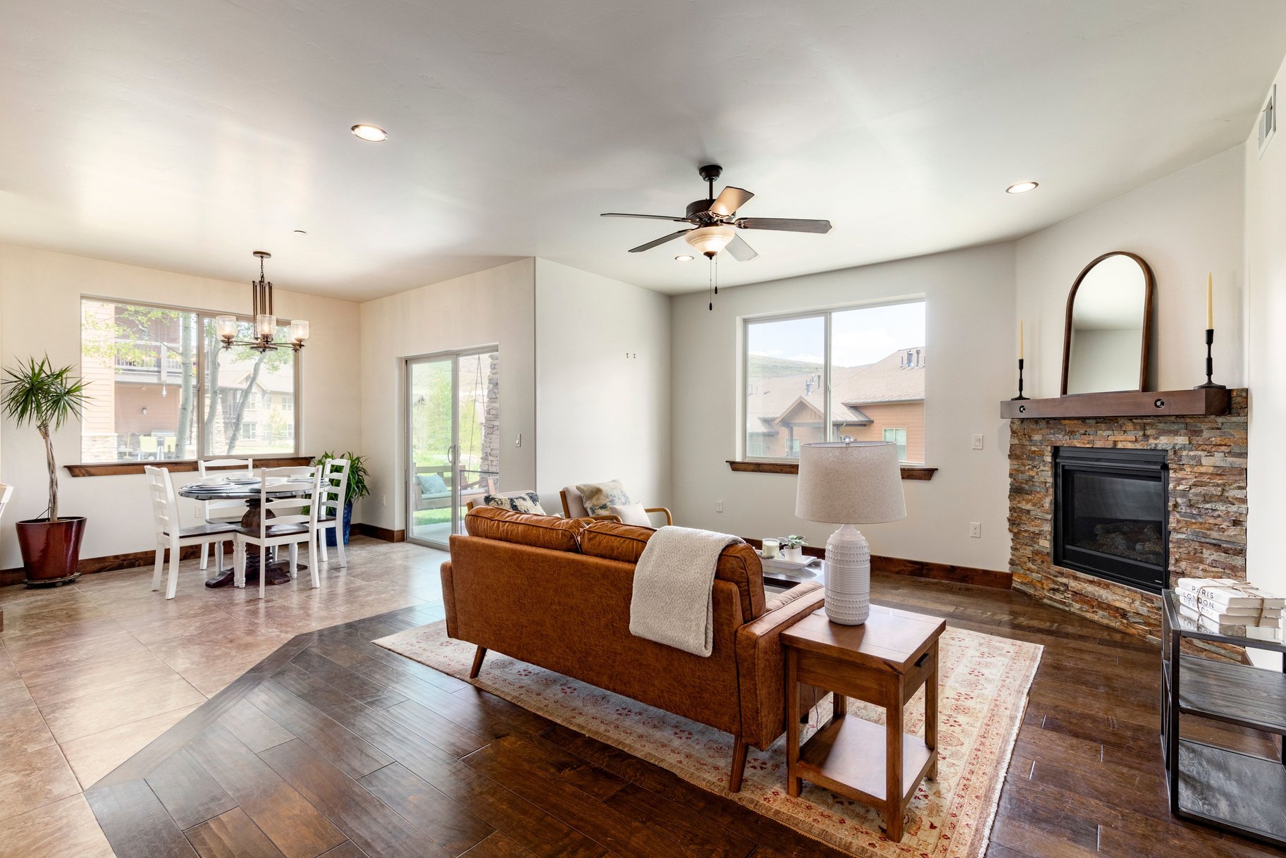  Your Basecamp for Park City Living - 物件實景