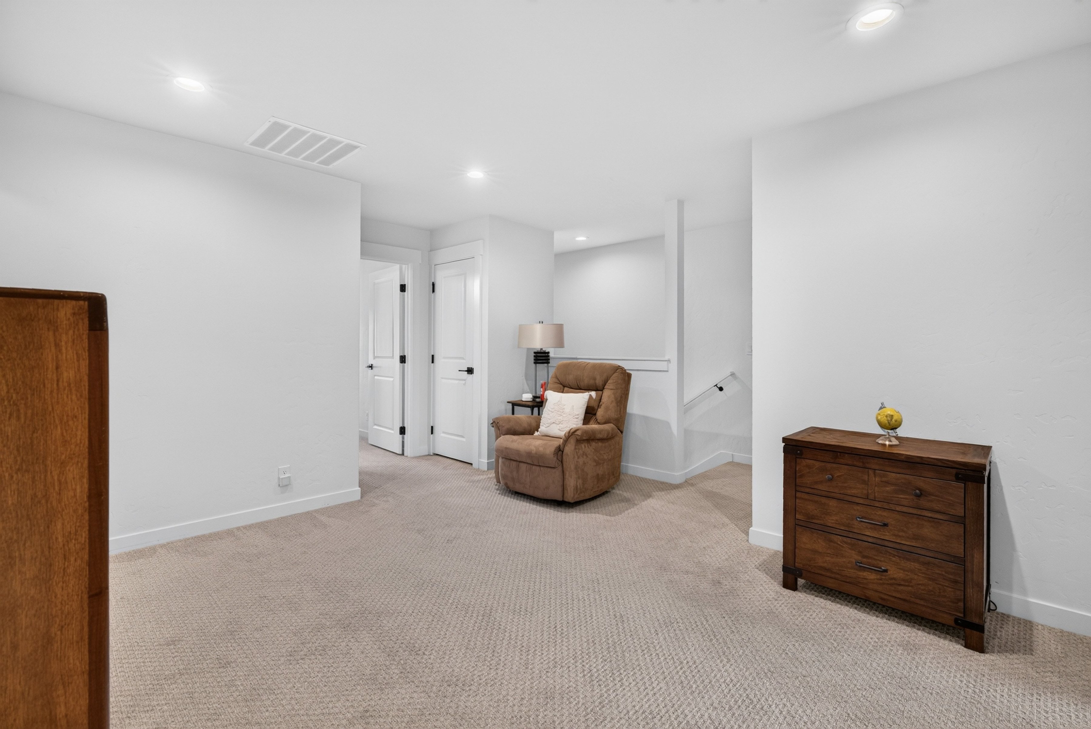  Stylish, Low-Maintenance Living with Resort-Style Amenities - 物件實景