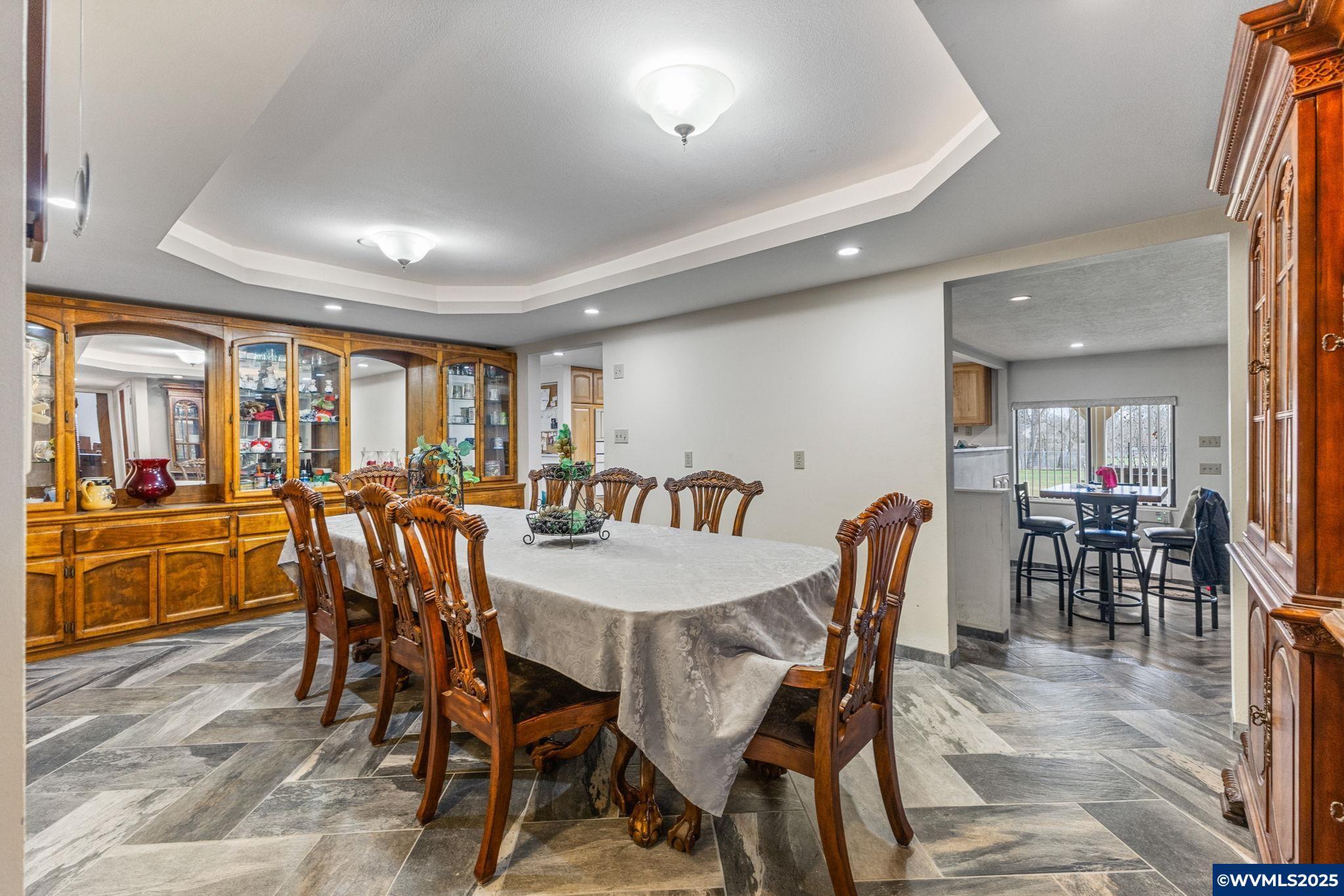 Salem, Oregon, 97317, United States, 6 Bedrooms Bedrooms, ,4 BathroomsBathrooms,Residential,For Sale,1907715