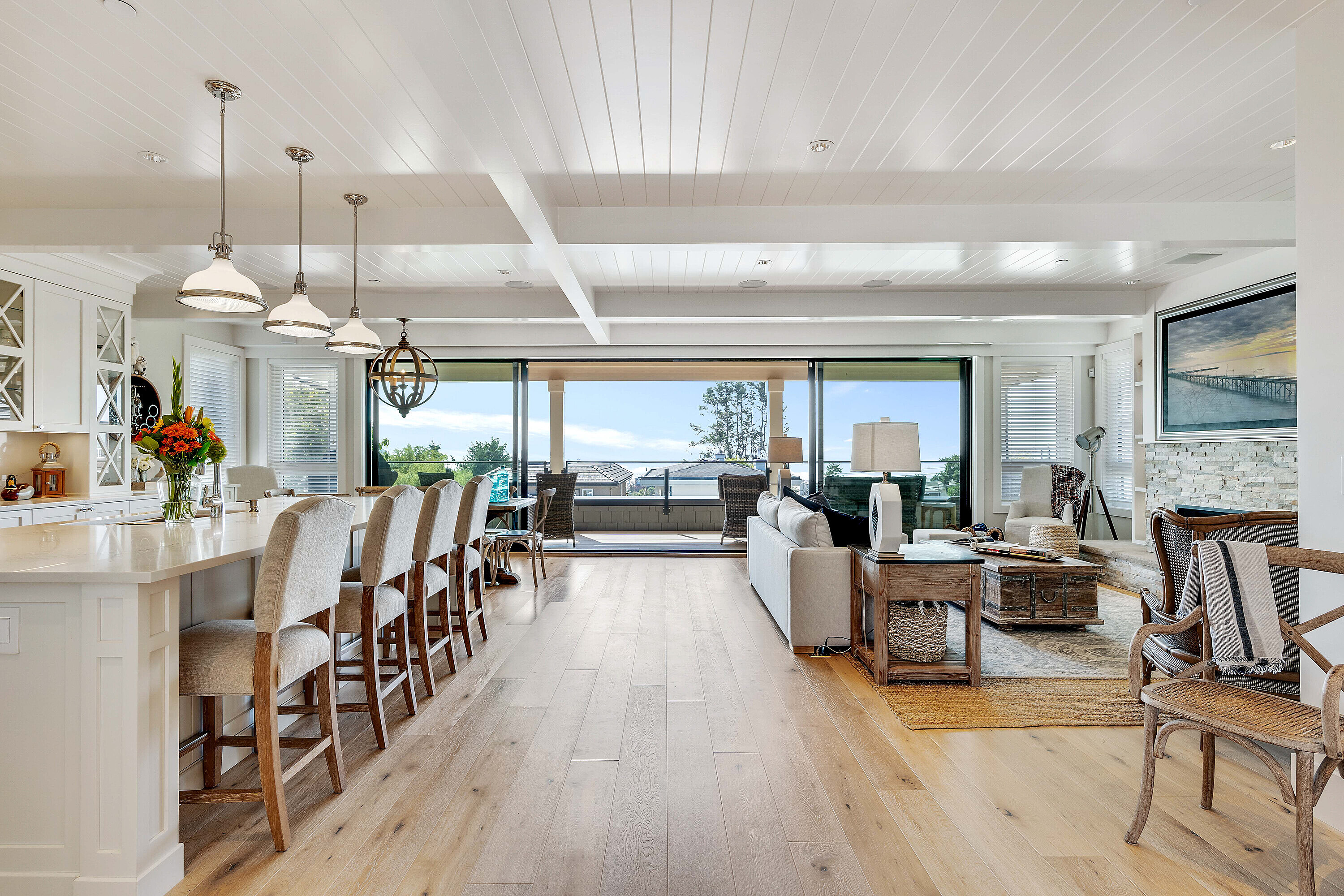  Bespoke Luxury in White Rock - 物件實景