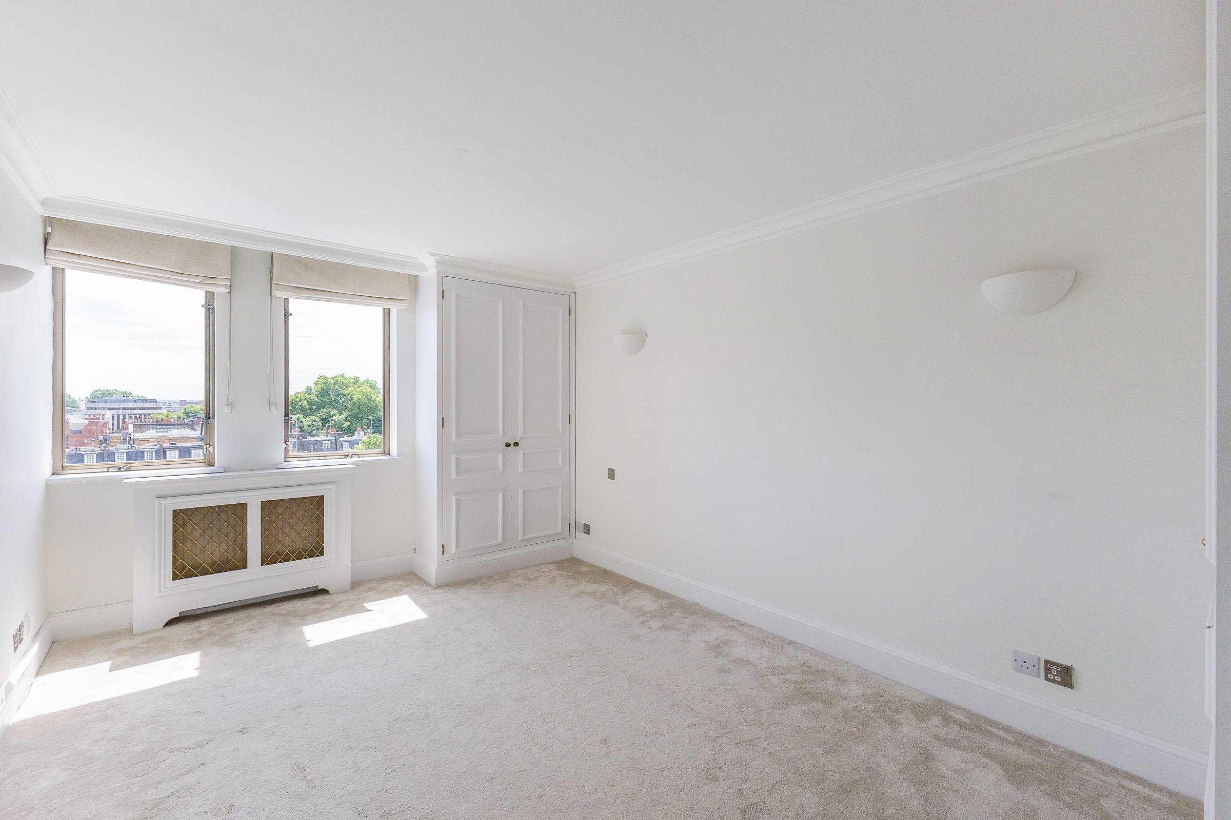  A Three-Bedroom Apartment with Far-Reaching Views over Knightsbridge - 物件實景