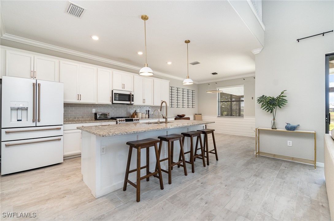 Estero, Florida, 33928, United States, 5 Bedrooms Bedrooms, ,5 BathroomsBathrooms,Residential,For Sale,1880465