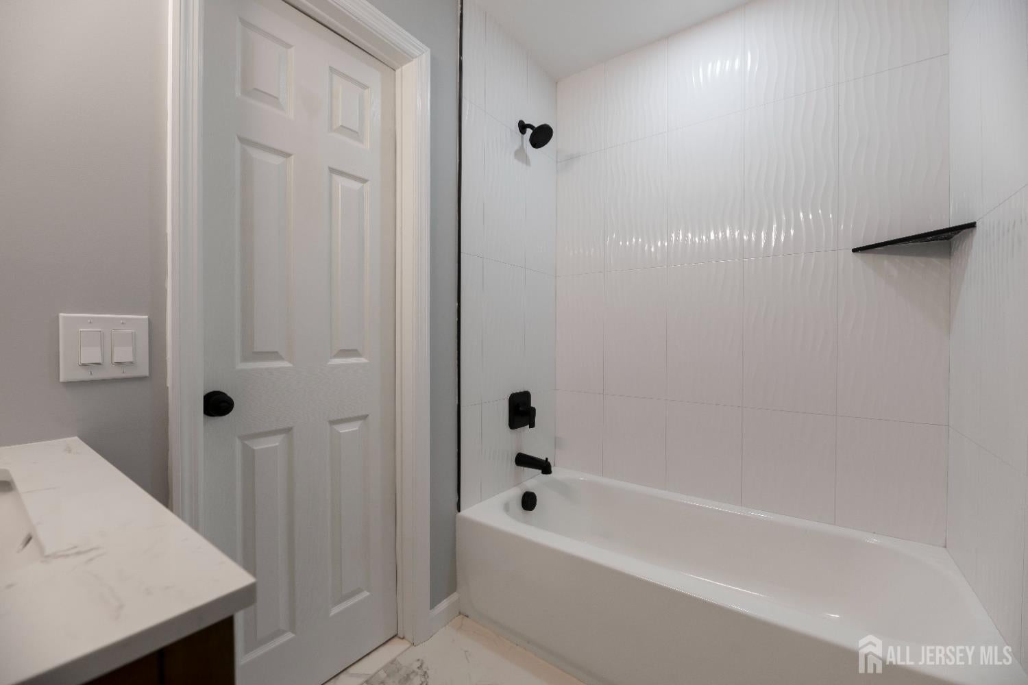 Old Bridge, New Jersey, 08857, United States, 3 Bedrooms Bedrooms, ,3 BathroomsBathrooms,Residential,For Sale,2010346