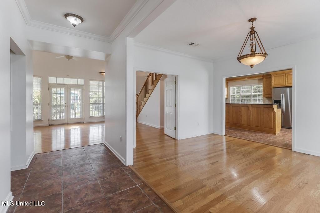 Pass Christian, Mississippi, 39571, United States, 4 Bedrooms Bedrooms, ,4 BathroomsBathrooms,Residential,For Sale,1944880