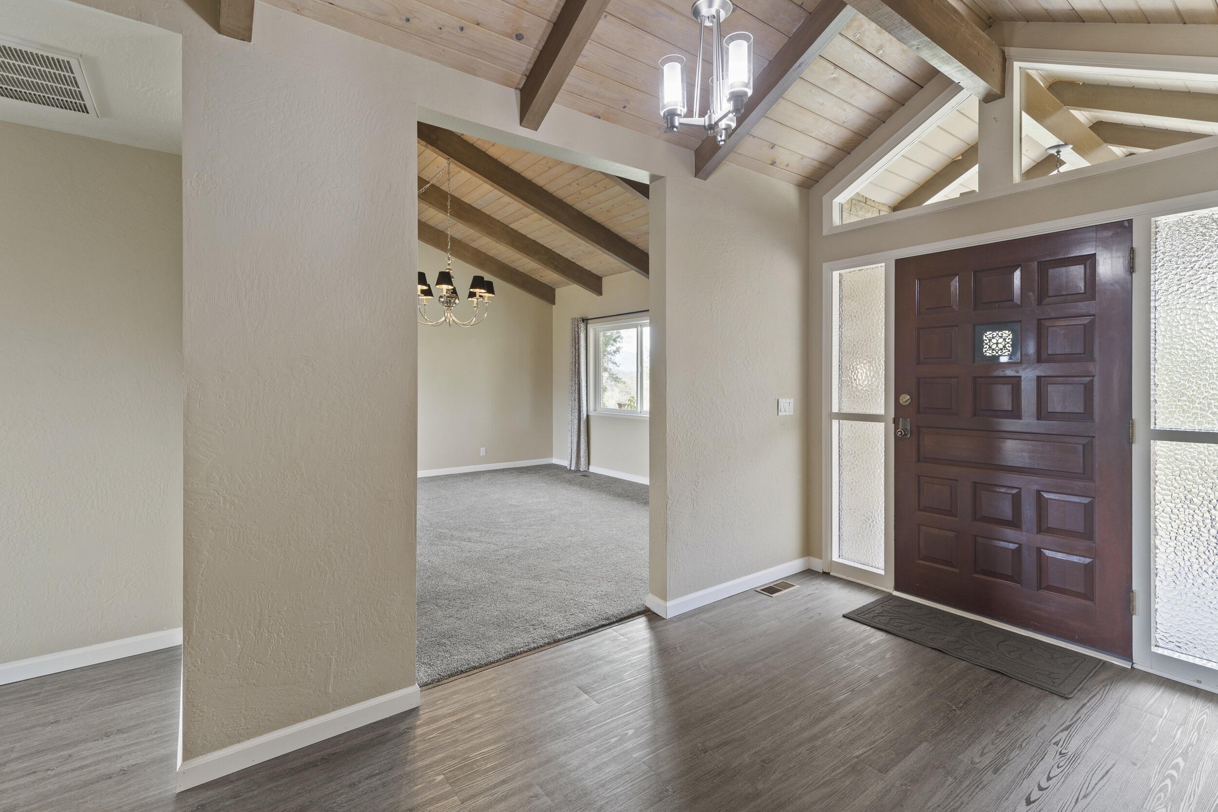 Grants Pass, Oregon, 97526, United States, 4 Bedrooms Bedrooms, ,6 BathroomsBathrooms,Residential,For Sale,1765933