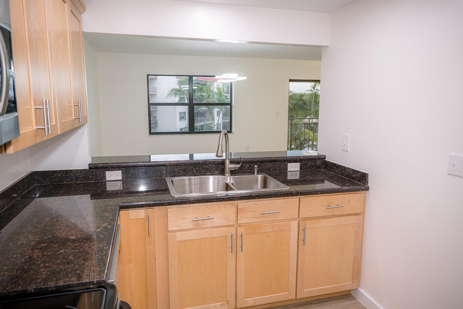 KEY LARGO, Florida, 33037, United States, 3 Bedrooms Bedrooms, ,2 BathroomsBathrooms,Residential,For Sale,1913329