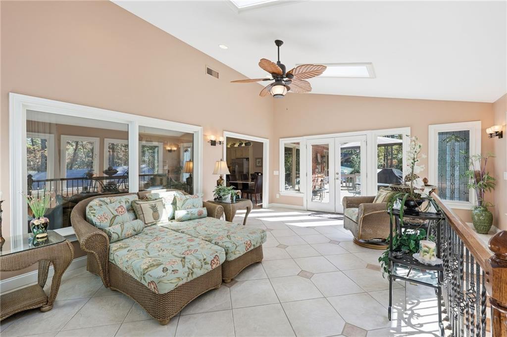 Buford, Georgia, 30518, United States, 4 Bedrooms Bedrooms, ,4 BathroomsBathrooms,Residential,For Sale,1986325