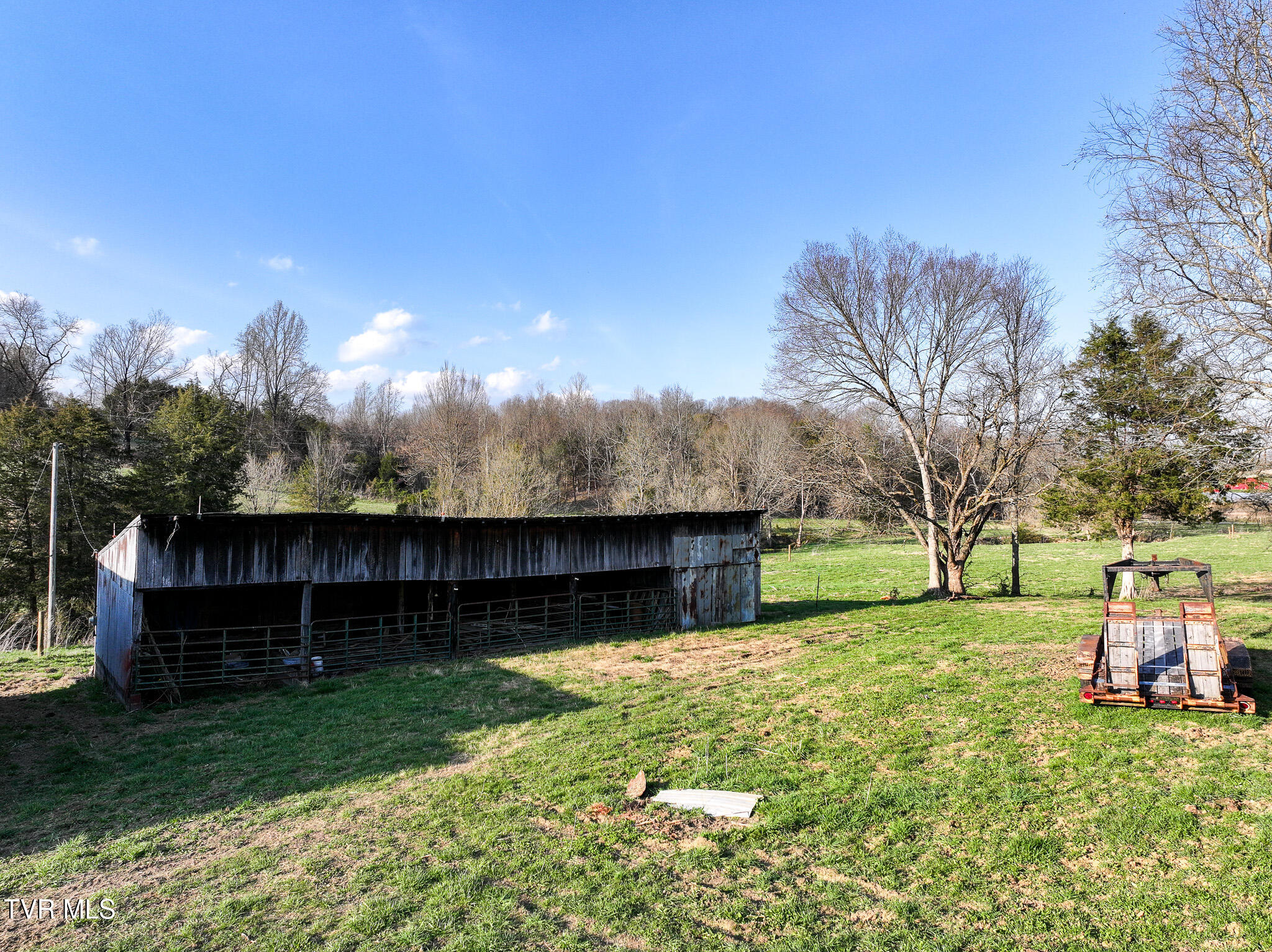 Chuckey, Tennessee, 37641, United States, 2 Bedrooms Bedrooms, ,1 BathroomBathrooms,Residential,For Sale,2031681