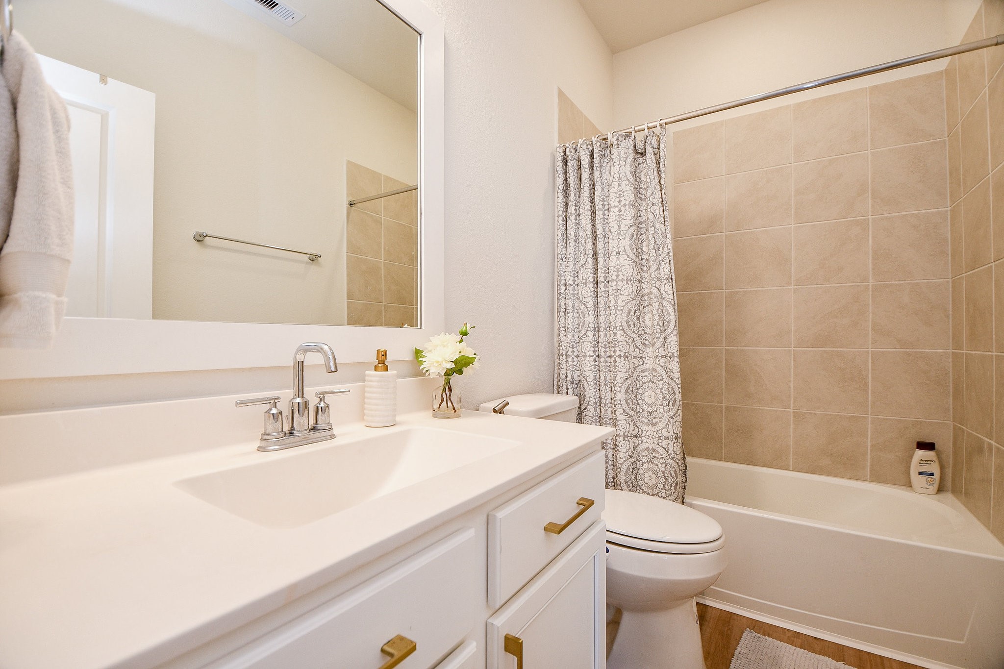 Cypress, Texas, 77433, United States, 5 Bedrooms Bedrooms, ,4 BathroomsBathrooms,Residential,For Sale,1969014