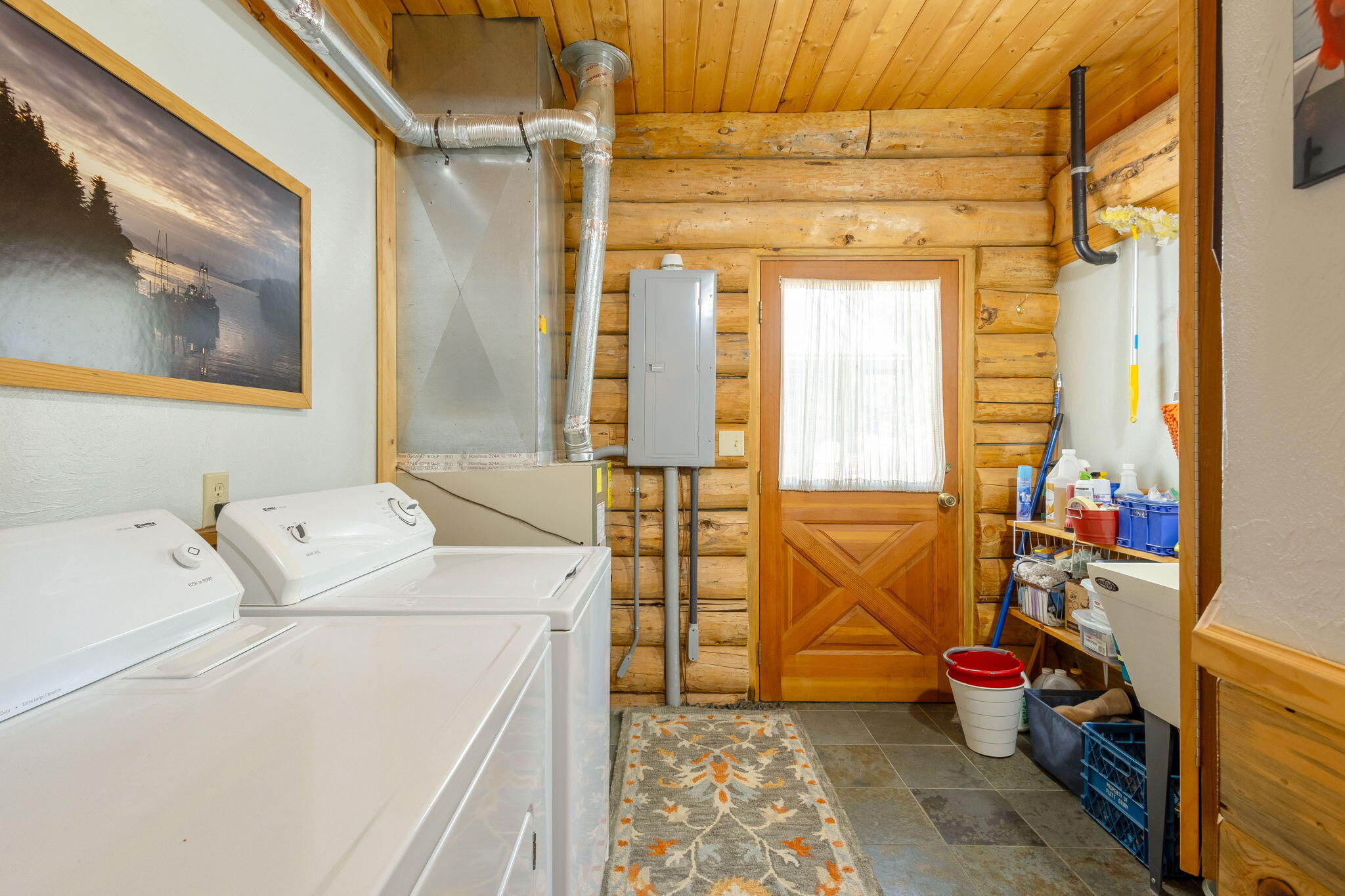 Bend, Oregon, 97707, United States, 3 Bedrooms Bedrooms, ,2 BathroomsBathrooms,Residential,For Sale,1983527