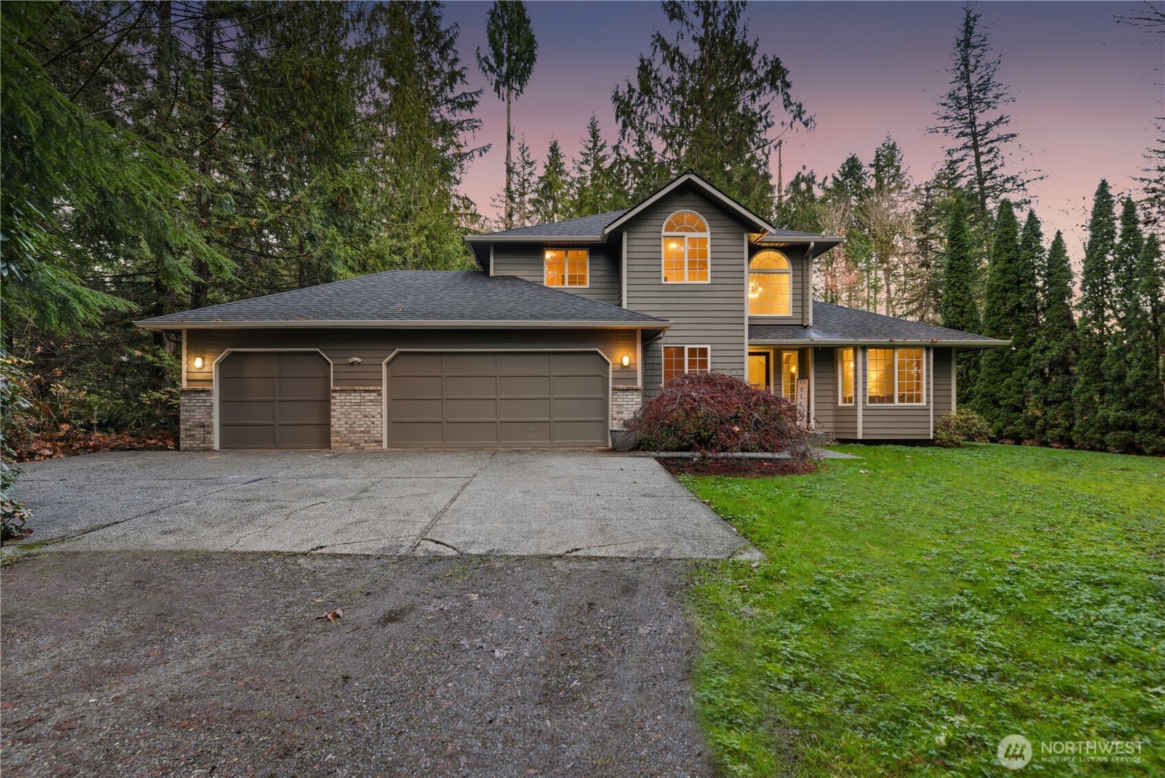 Snohomish, Washington, 98290, United States, 3 Bedrooms Bedrooms, ,3 BathroomsBathrooms,Residential,For Sale,1996862