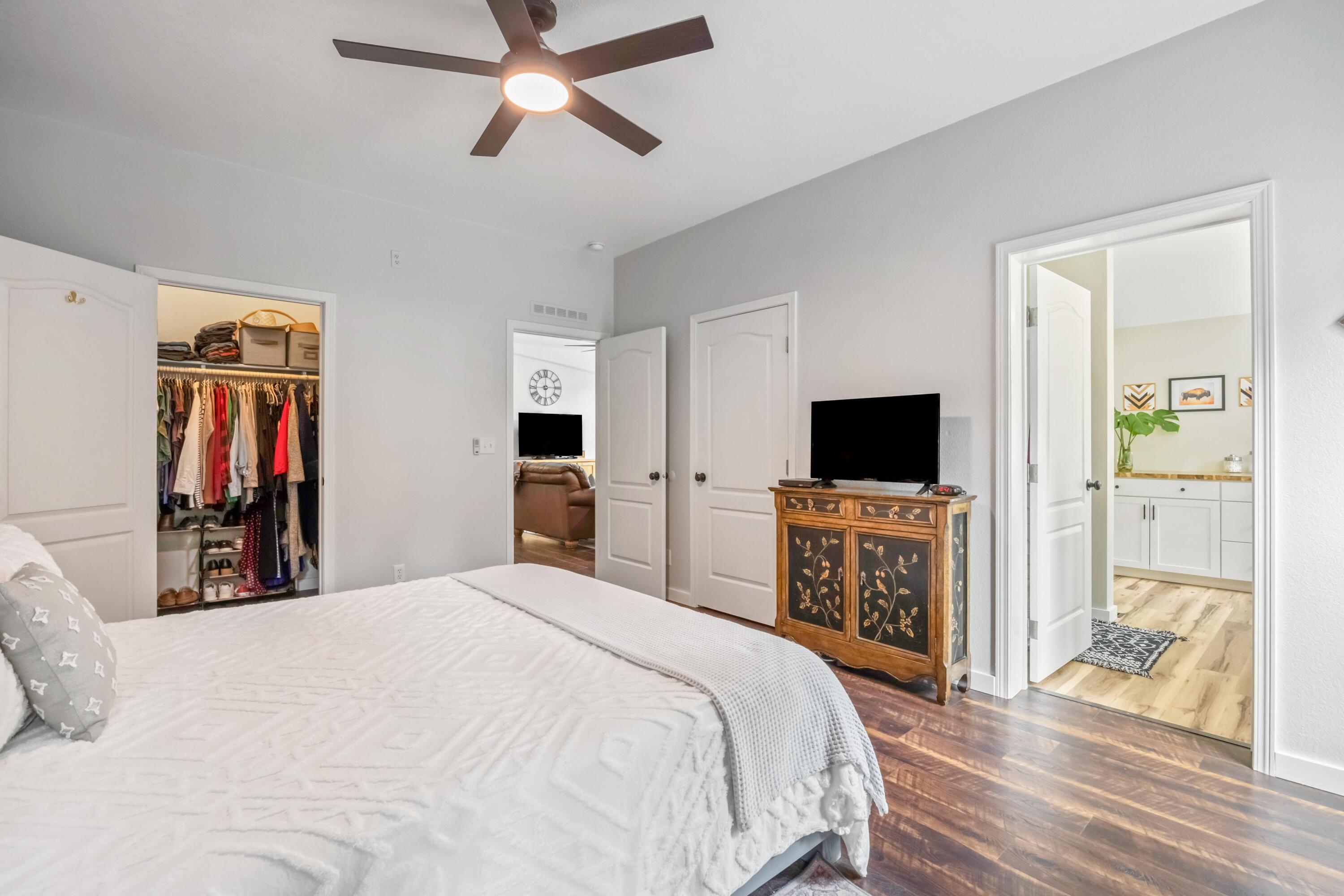La Pine, Oregon, 97739, United States, 3 Bedrooms Bedrooms, ,3 BathroomsBathrooms,Residential,For Sale,2033541