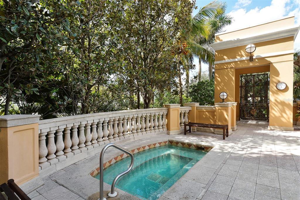 Sarasota, Florida, 34236, United States, 2 Bedrooms Bedrooms, ,2 BathroomsBathrooms,Residential,For Sale,1737963