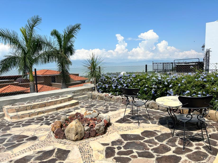 Priv. Mazatlan, Chapala, Jalisco, 45907, Mexico, 5 Bedrooms Bedrooms, ,4 BathroomsBathrooms,Residential,For Sale,Priv. Mazatlan,1626257