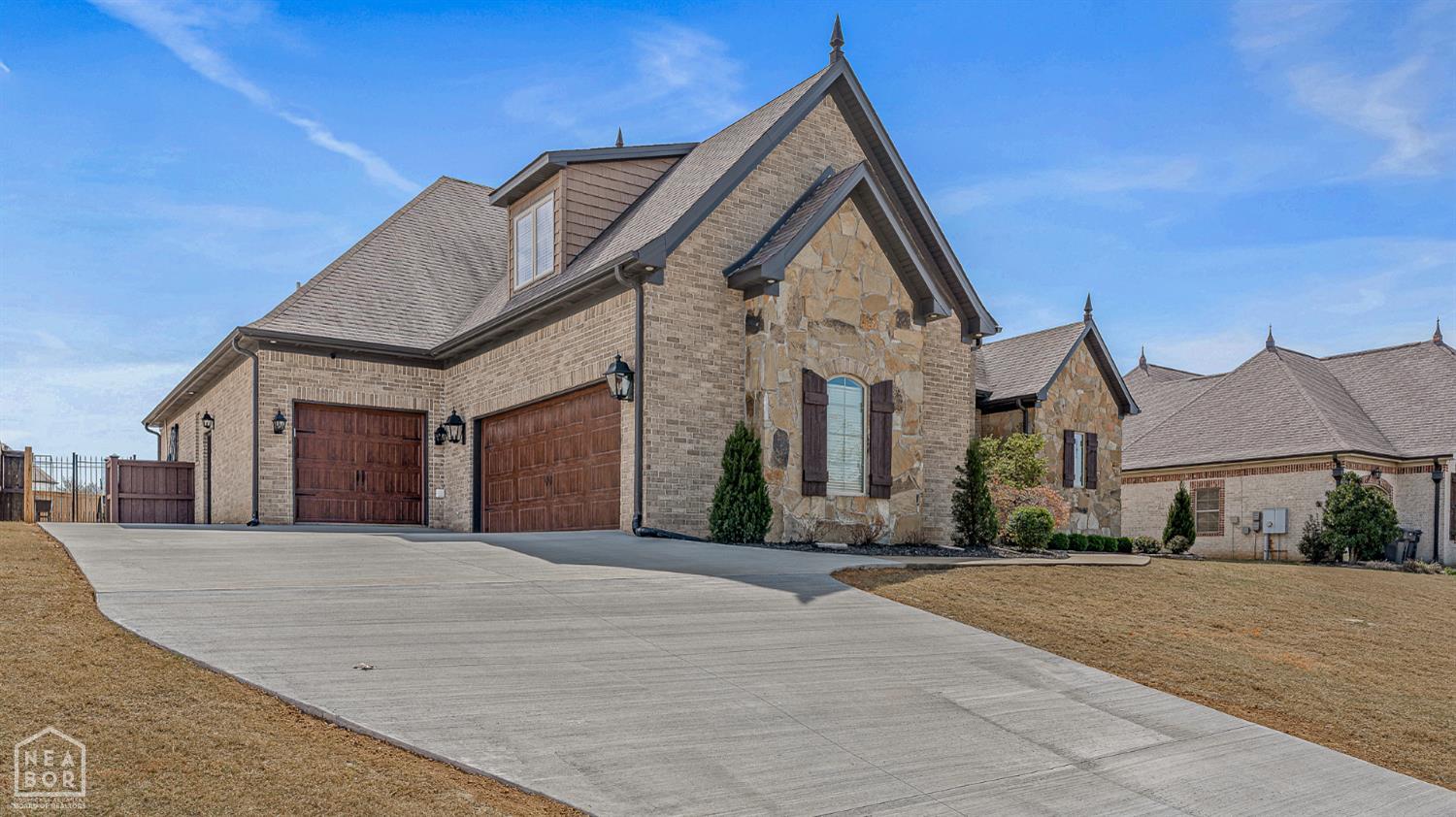 Jonesboro, Arkansas, 72404, United States, 4 Bedrooms Bedrooms, ,4 BathroomsBathrooms,Residential,For Sale,2031922