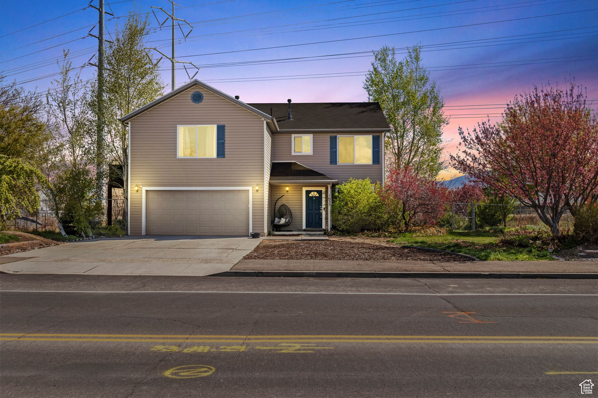 Lehi, Utah, 84043, United States, 4 Bedrooms Bedrooms, ,3 BathroomsBathrooms,Residential,For Sale,1795135