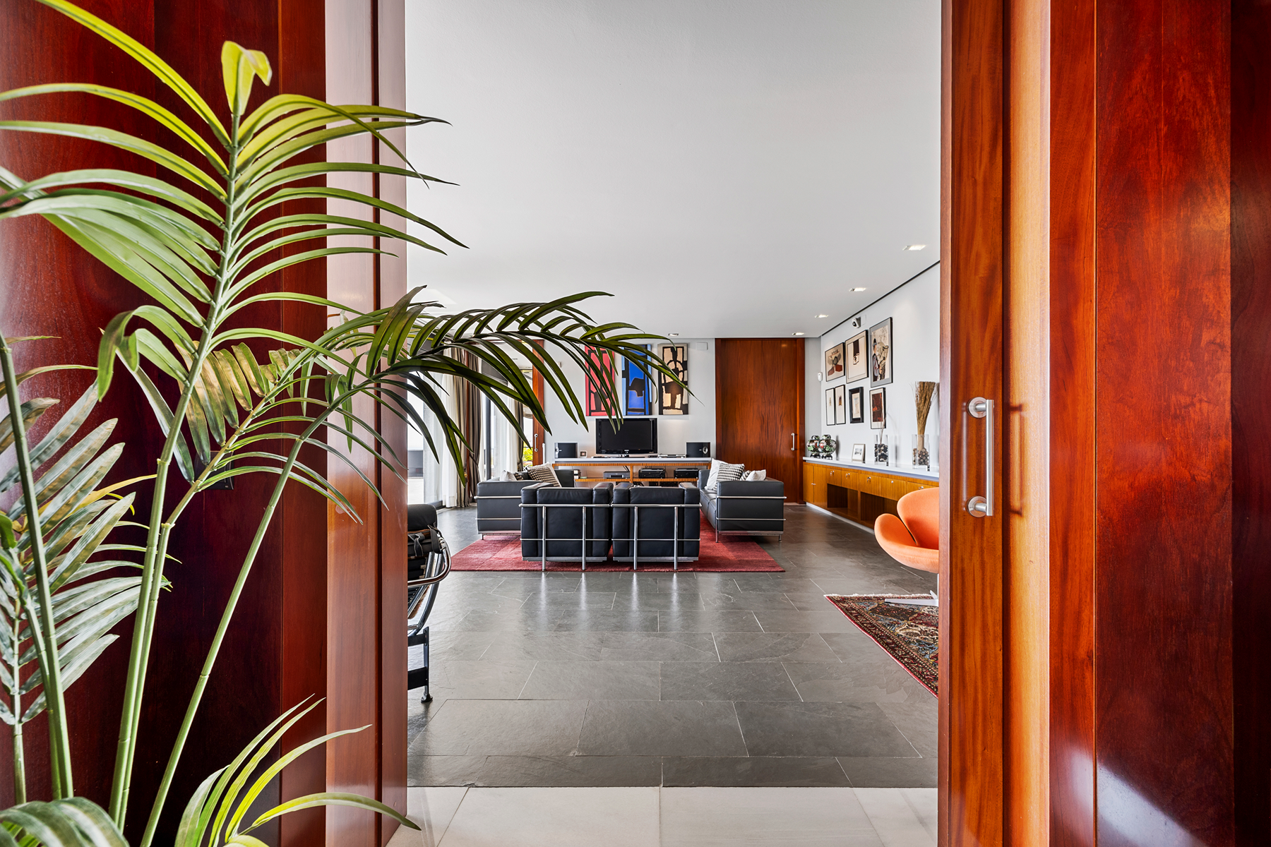  A modernist villa with captivating panoramic views - 物件實景