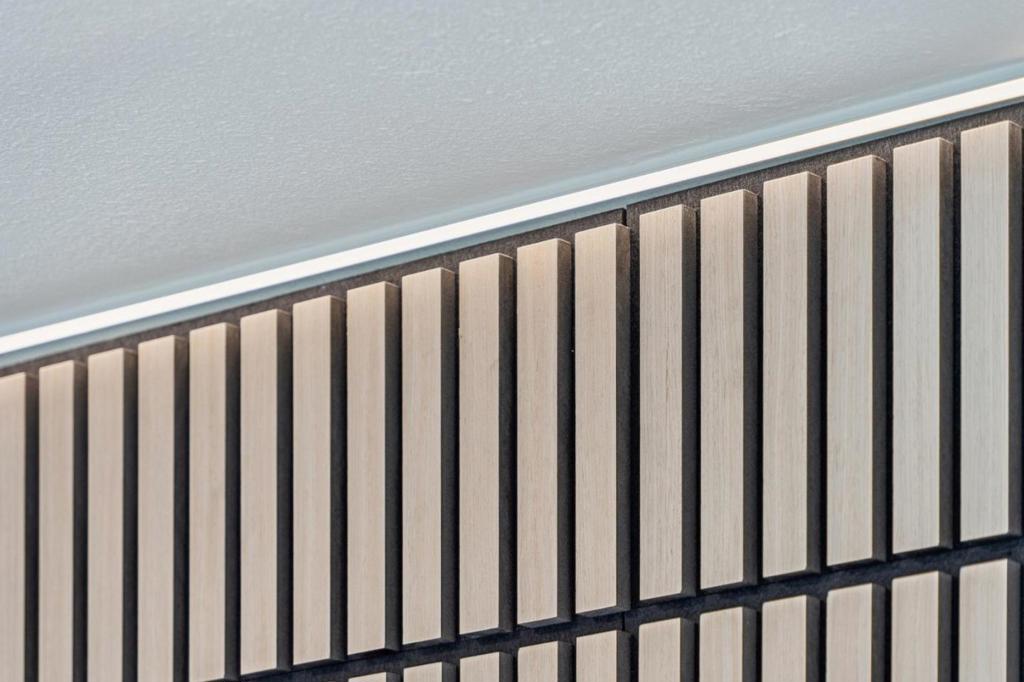 San Leandro, California, 94577, United States, 3 Bedrooms Bedrooms, ,2 BathroomsBathrooms,Residential,For Sale,2008964