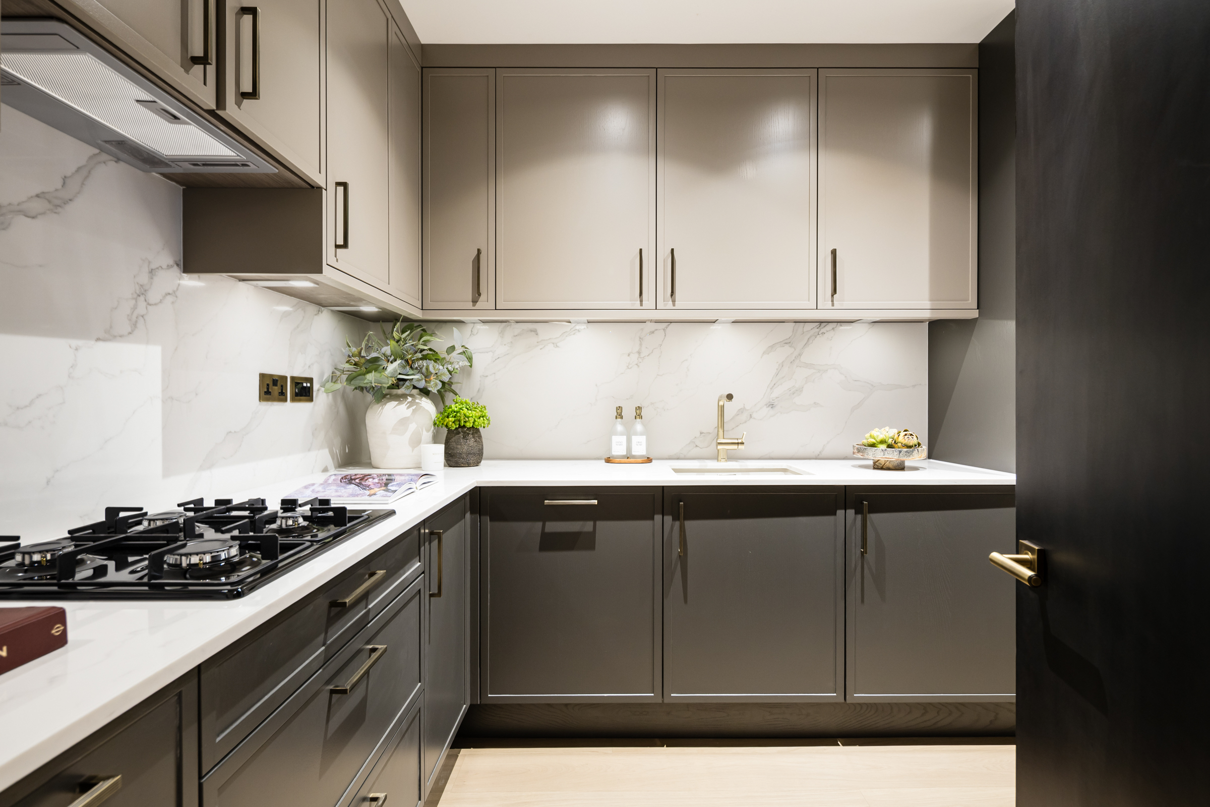  A Design-Led Apartment in the Heart of Knightsbridge - 物件實景
