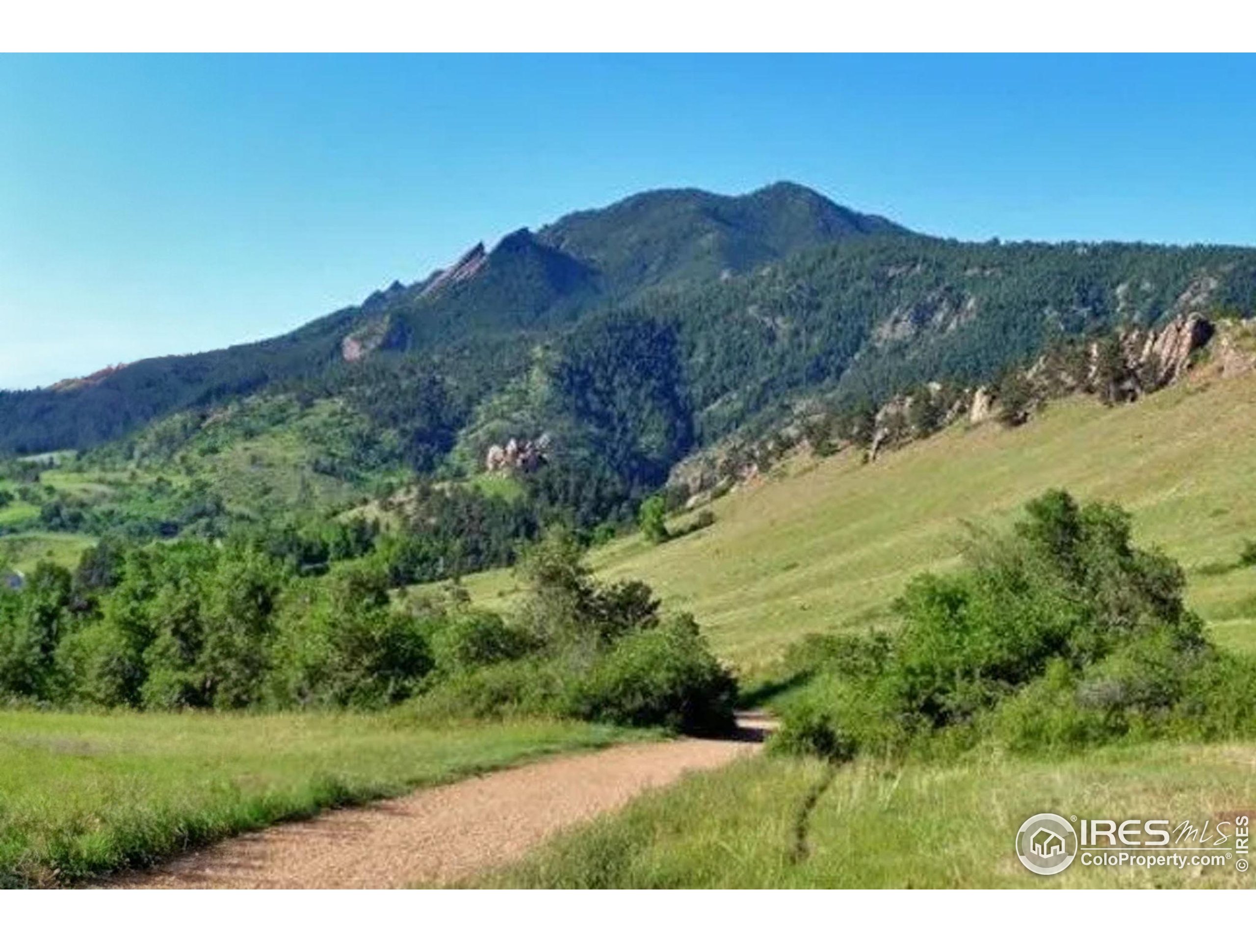 Boulder, Colorado, 80304, United States, 3 Bedrooms Bedrooms, ,3 BathroomsBathrooms,Residential,For Sale,1766708