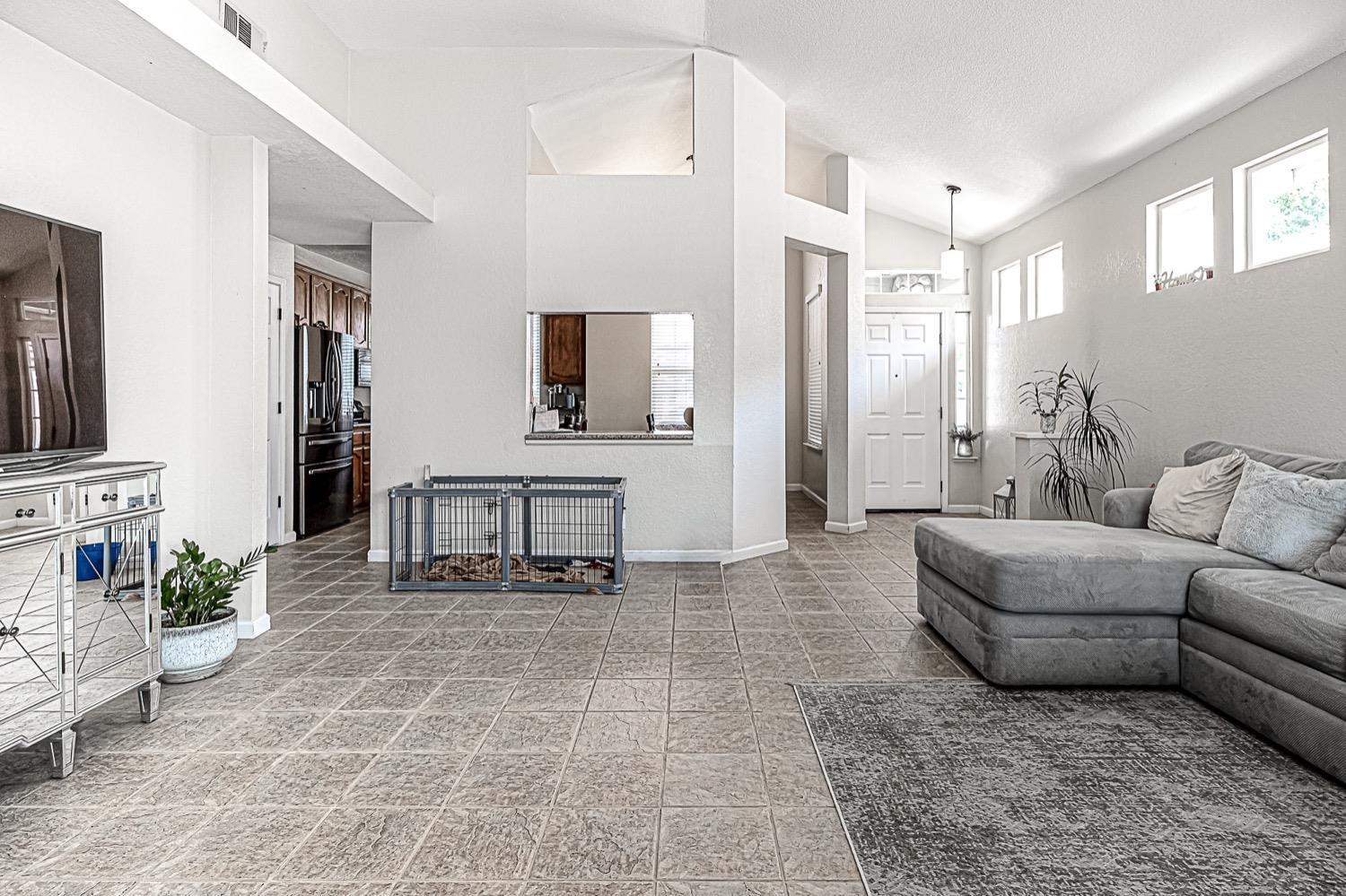 Manteca, California, 95337, United States, 3 Bedrooms Bedrooms, ,2 BathroomsBathrooms,Residential,For Sale,1974527