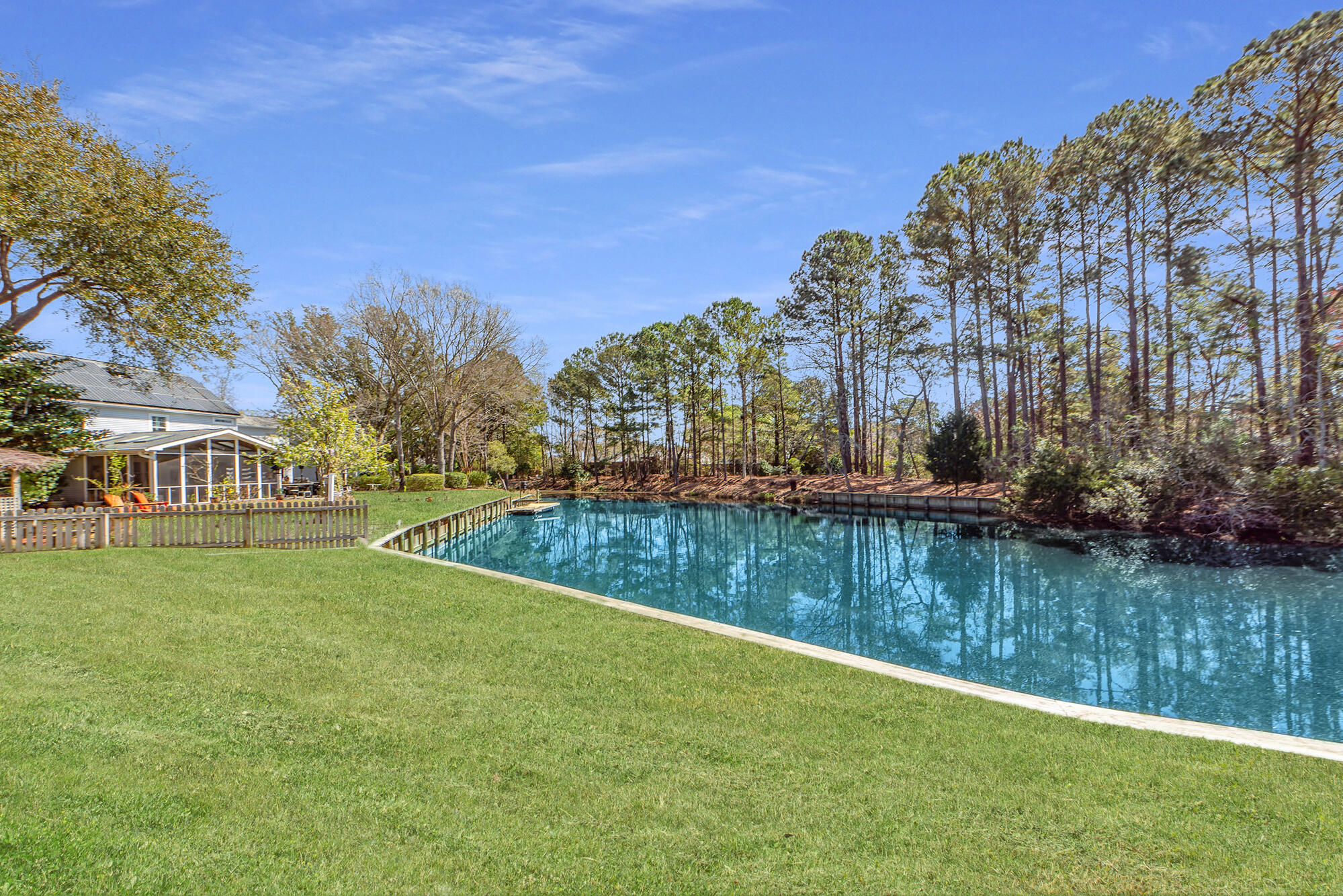 Mount Pleasant, South Carolina, 29466, United States, 3 Bedrooms Bedrooms, ,2 BathroomsBathrooms,Residential,For Sale,1743207