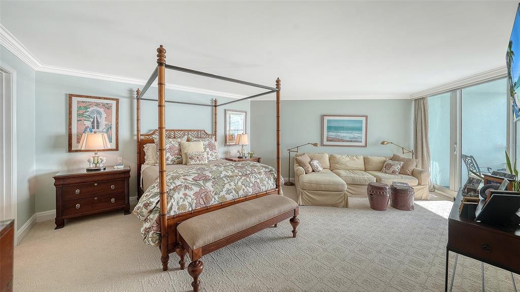 Sarasota, Florida, 34236, United States, 3 Bedrooms Bedrooms, ,3 BathroomsBathrooms,Residential,For Sale,1992113