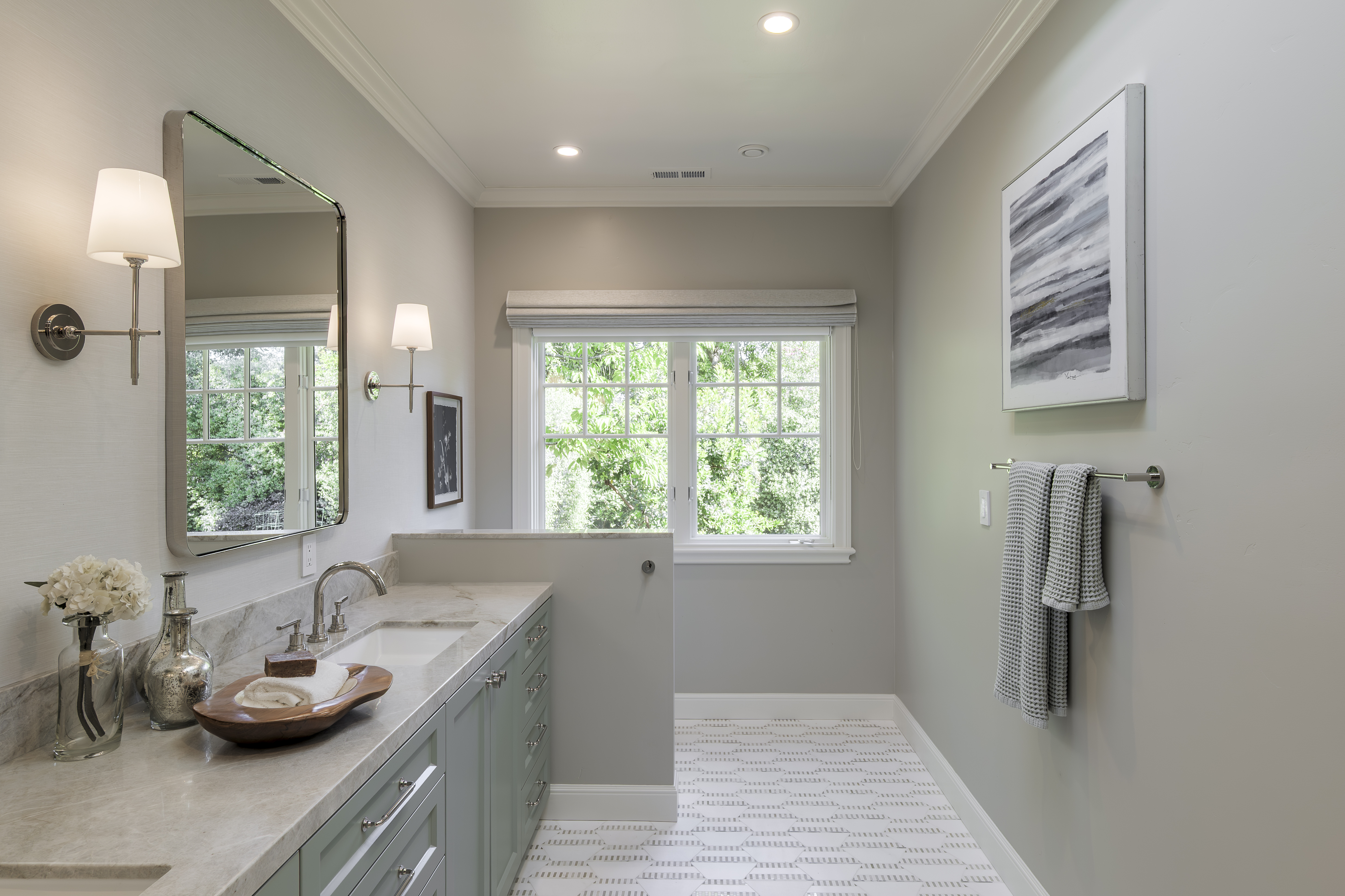  Beautifully Remodeled Craftsman-Inspired Home Located in the Willows - 物件實景