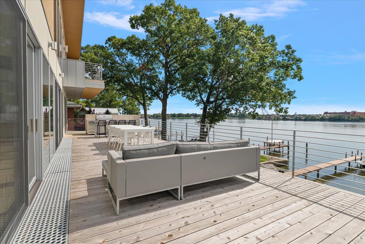 Holland, Michigan, 49424, United States, 3 Bedrooms Bedrooms, ,4 BathroomsBathrooms,Residential,For Sale,1948148