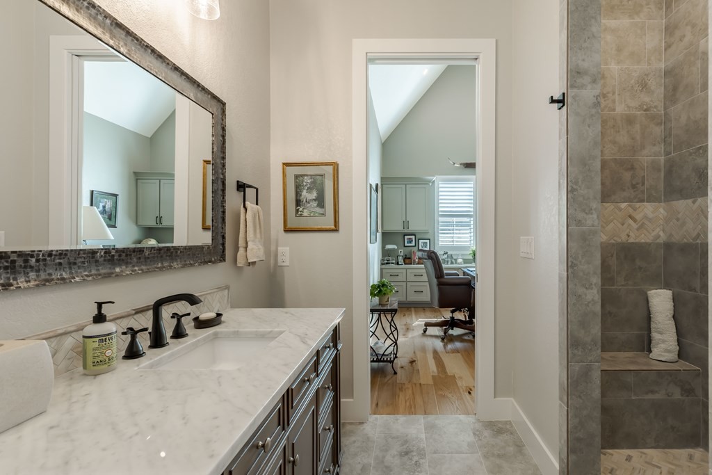 3308 Shelton Dr, Kerrville, Texas, 78028, United States, 3 Bedrooms Bedrooms, ,3 BathroomsBathrooms,Residential,For Sale,3308 Shelton Dr,1448388