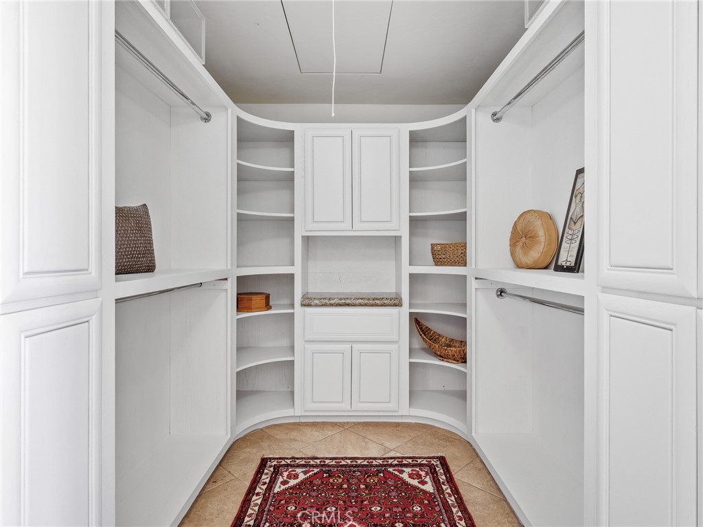 Victorville, California, 92395, United States, 4 Bedrooms Bedrooms, ,3 BathroomsBathrooms,Residential,For Sale,1991759