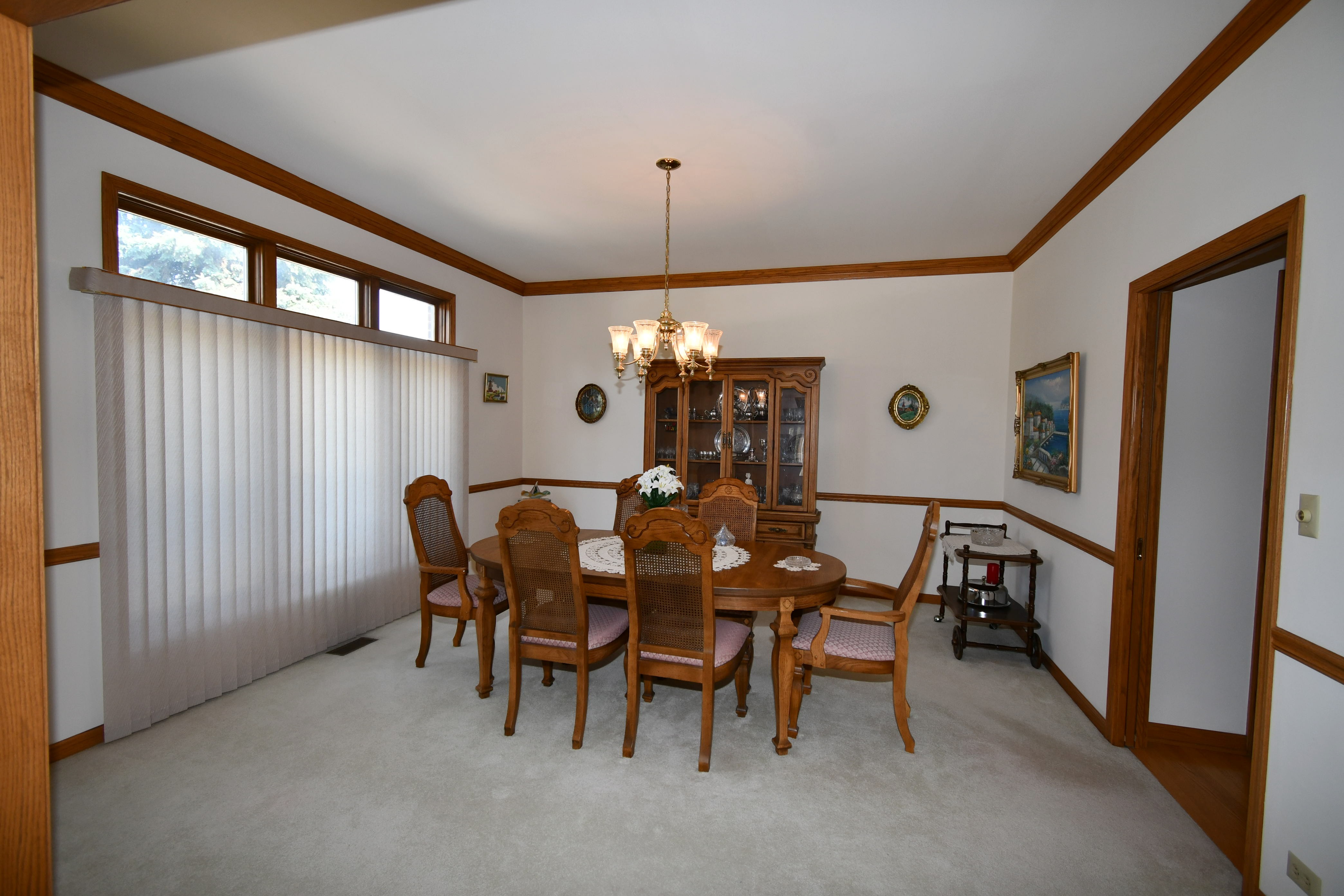 Hawthorn Woods, Illinois, 60047, United States, 4 Bedrooms Bedrooms, ,4 BathroomsBathrooms,Residential,For Sale,1895199
