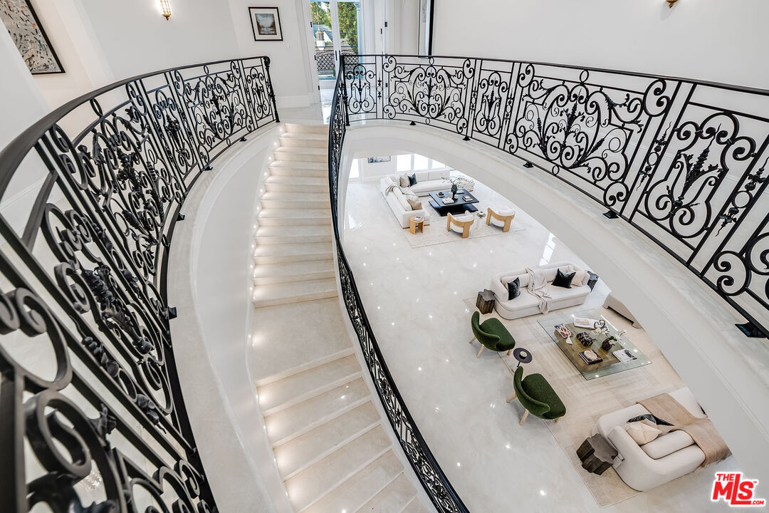 Beverly Hills, California, 90210, United States, 6 Bedrooms Bedrooms, ,12 BathroomsBathrooms,Residential,For Sale,1865227