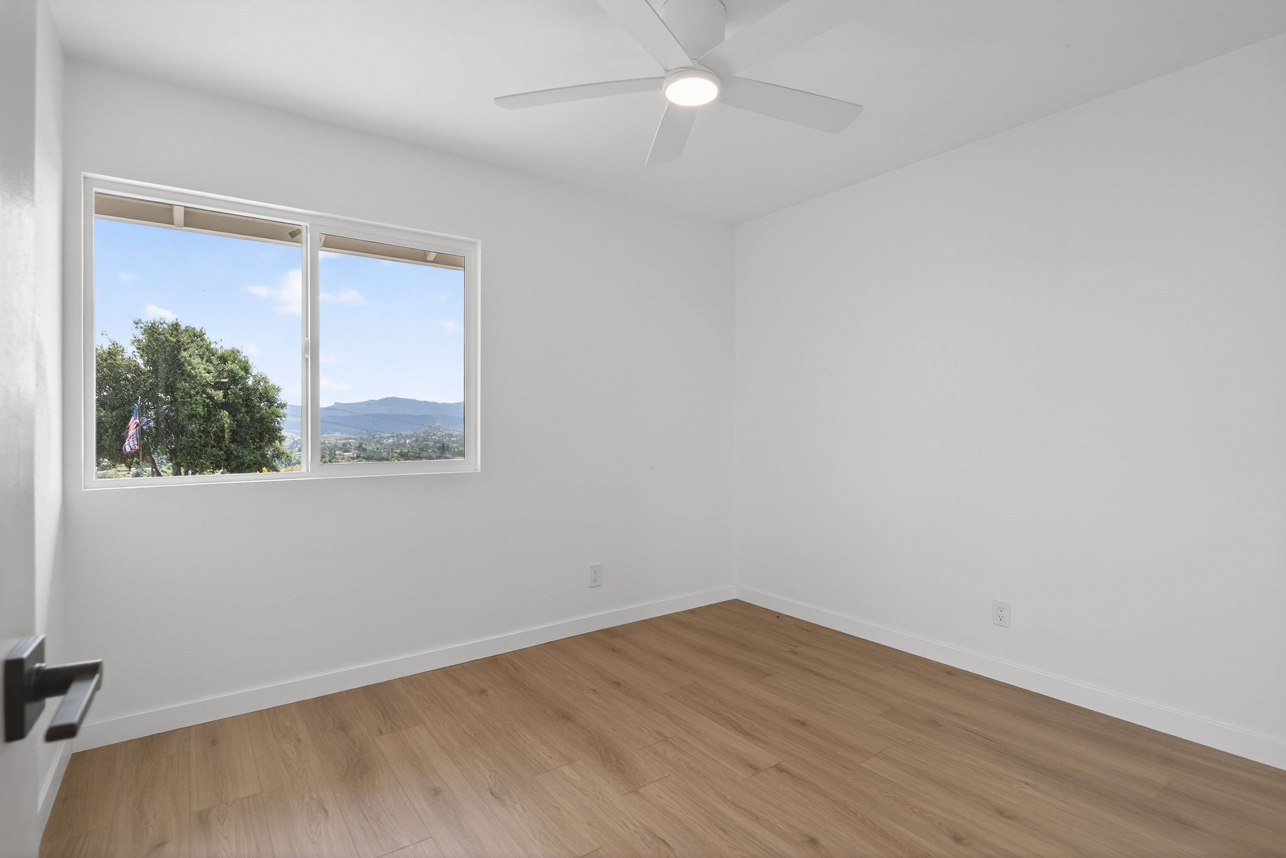  921 Calle Pinata, Thousand Oaks, CA 91360 - 物件實景