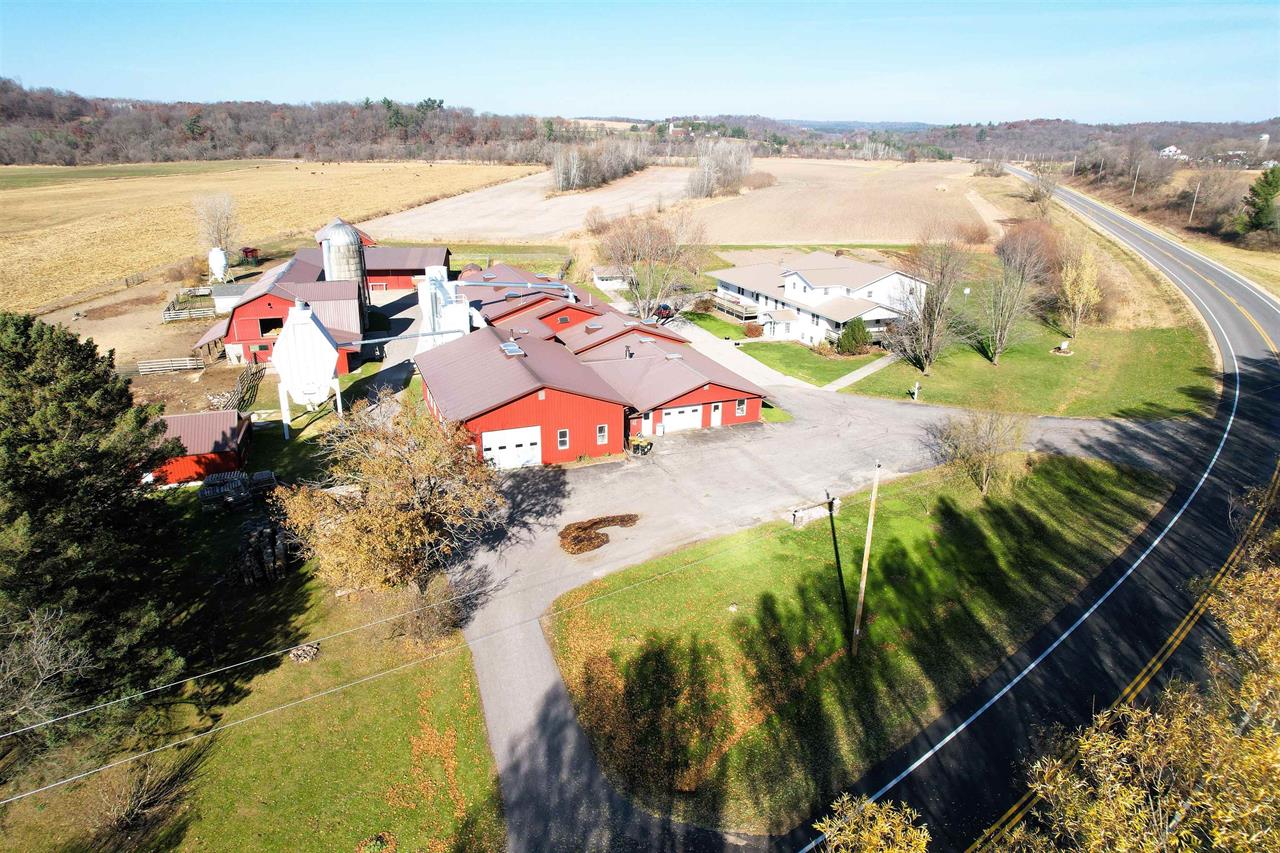 La Valle, Wisconsin, 53941, United States, 7 Bedrooms Bedrooms, ,Residential,For Sale,1995169