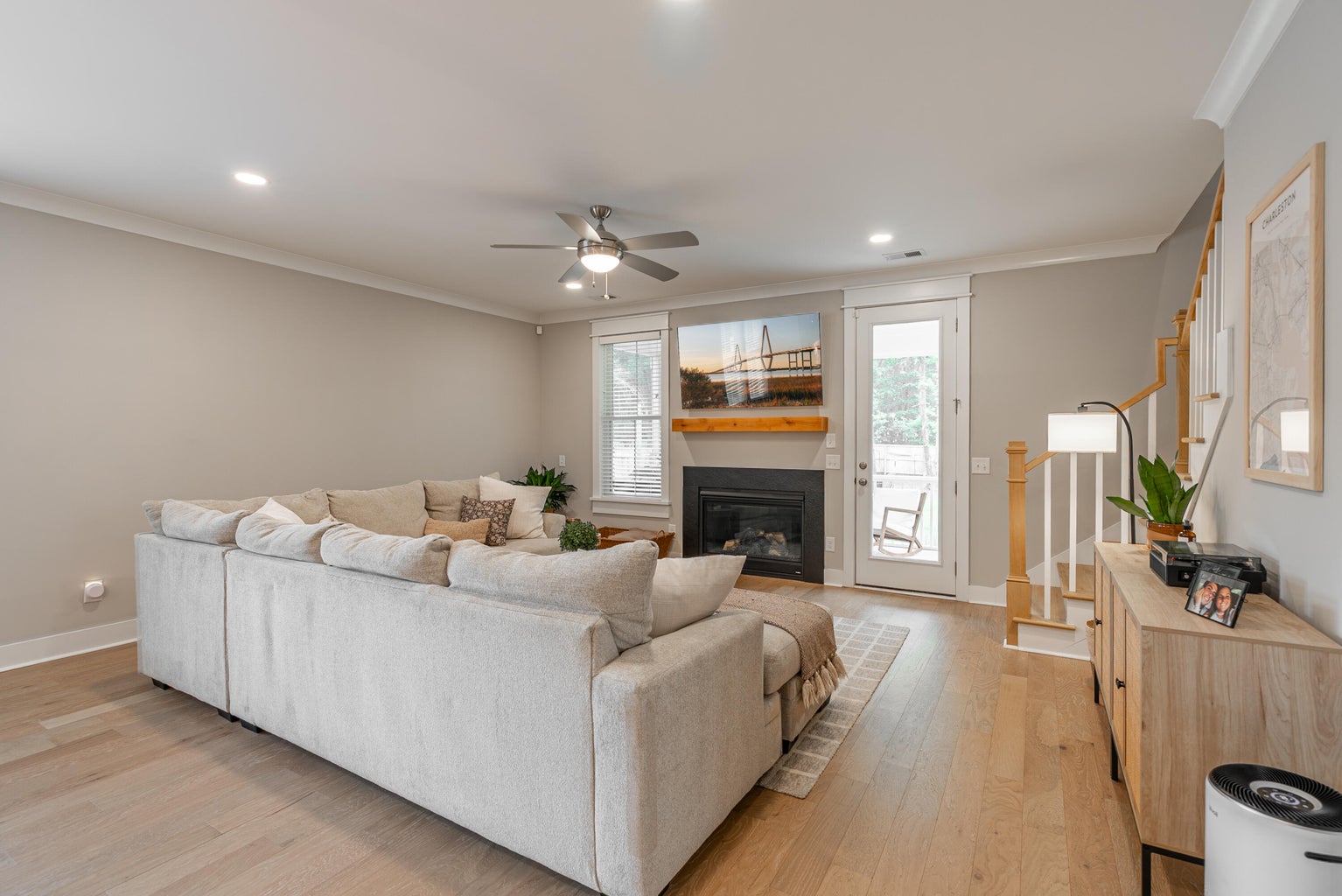 Hollywood, South Carolina, 29449, United States, 4 Bedrooms Bedrooms, ,4 BathroomsBathrooms,Residential,For Sale,1898776