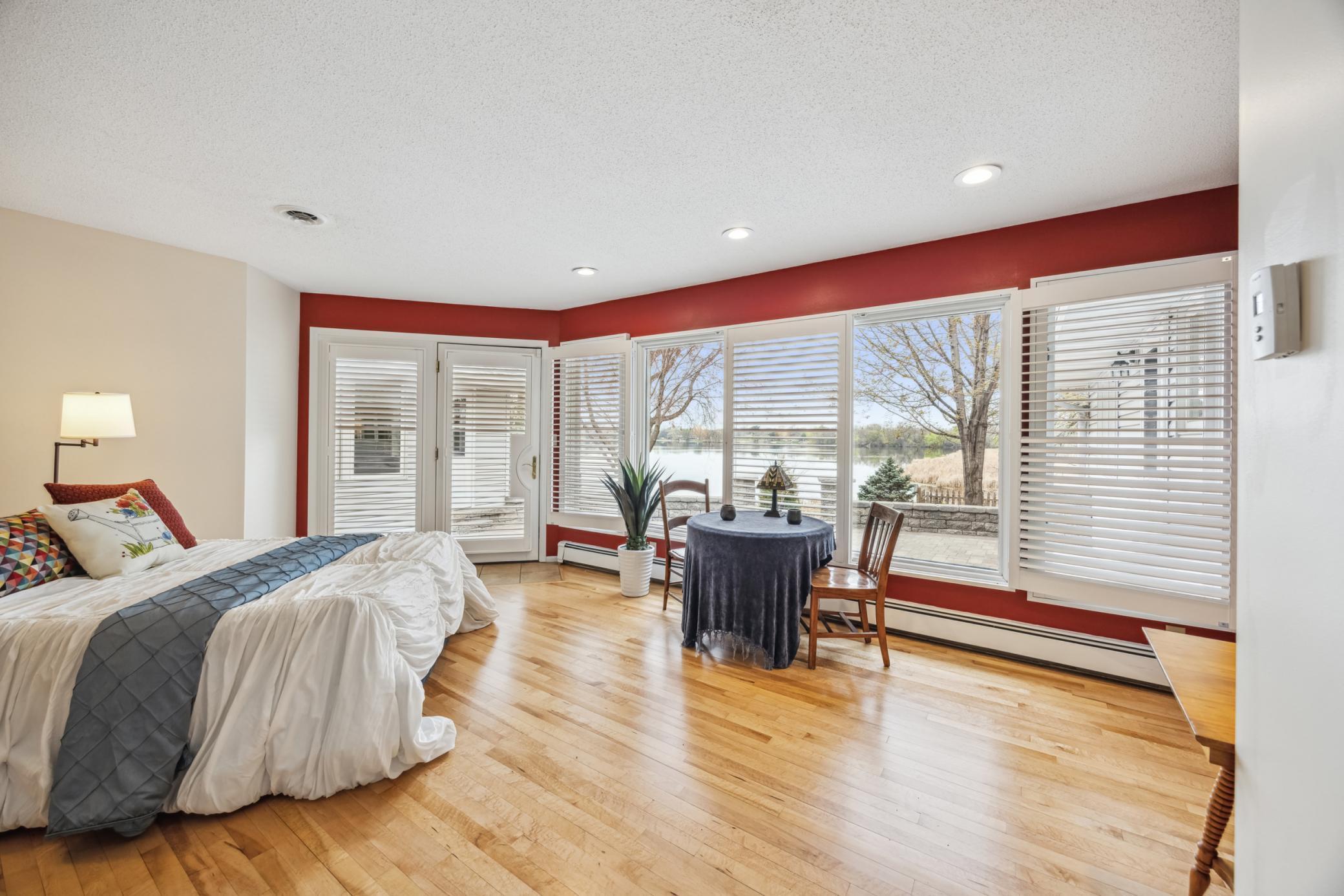 Brooklyn Center, Minnesota, 55429, United States, 5 Bedrooms Bedrooms, ,2 BathroomsBathrooms,Residential,For Sale,1906569