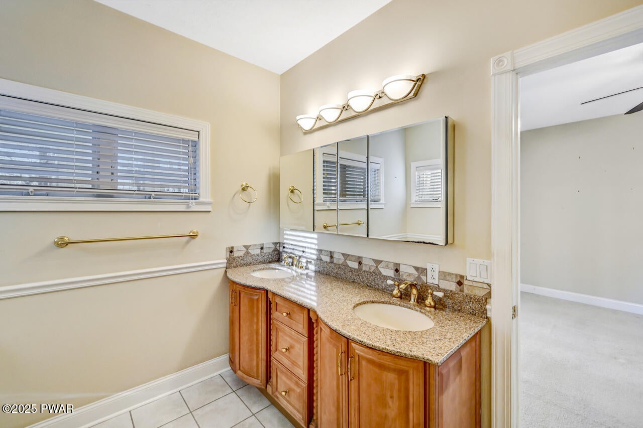 Lords Valley, Pennsylvania, 18428, United States, 3 Bedrooms Bedrooms, ,3 BathroomsBathrooms,Residential,For Sale,2005148