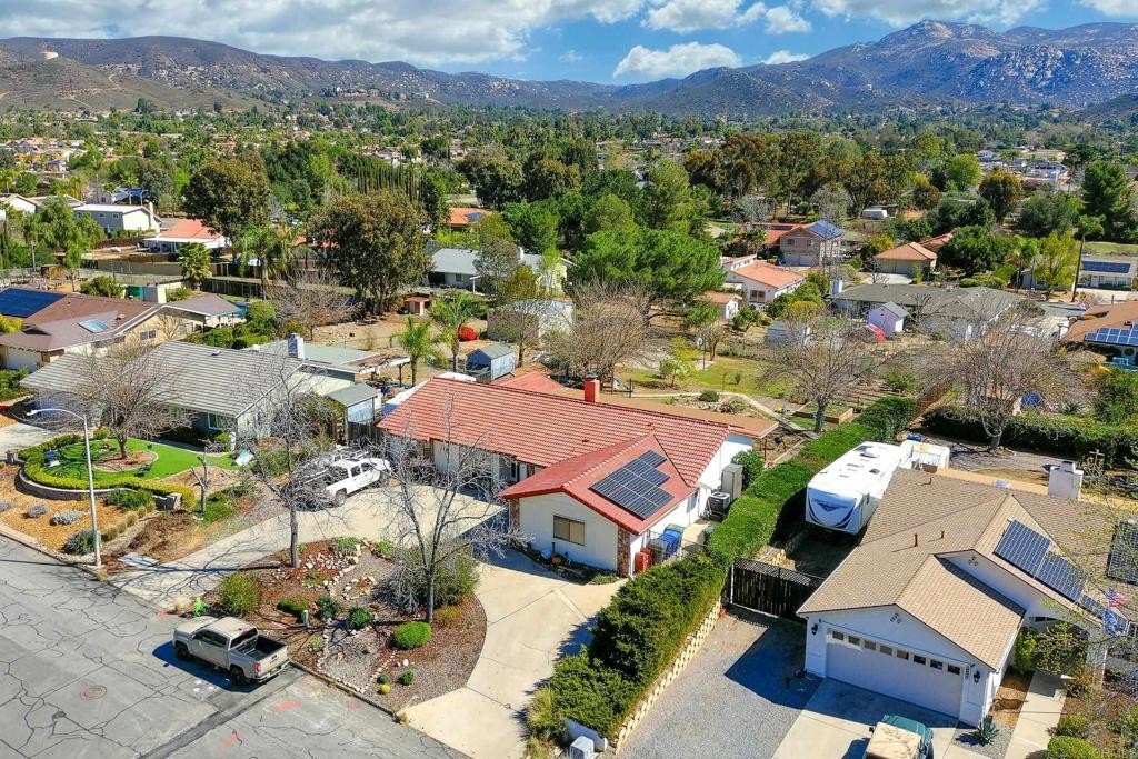 Ramona, California, 92065, United States, 4 Bedrooms Bedrooms, ,3 BathroomsBathrooms,Residential,For Sale,1818581