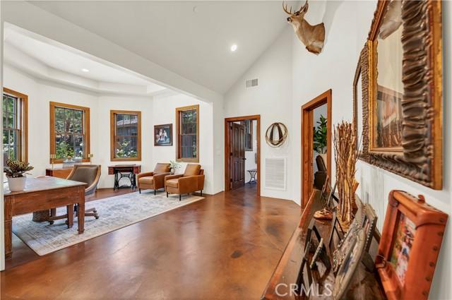 Murrieta, California, 92562, United States, 5 Bedrooms Bedrooms, ,6 BathroomsBathrooms,Residential,For Sale,1908837