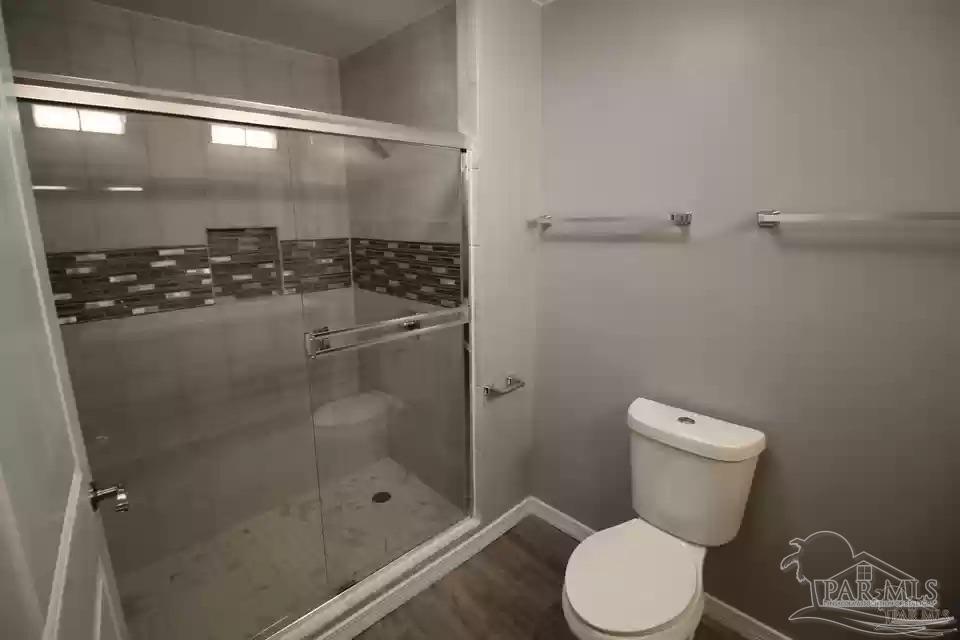 Pensacola, Florida, 32526, United States, 4 Bedrooms Bedrooms, ,3 BathroomsBathrooms,Residential,For Sale,1940063