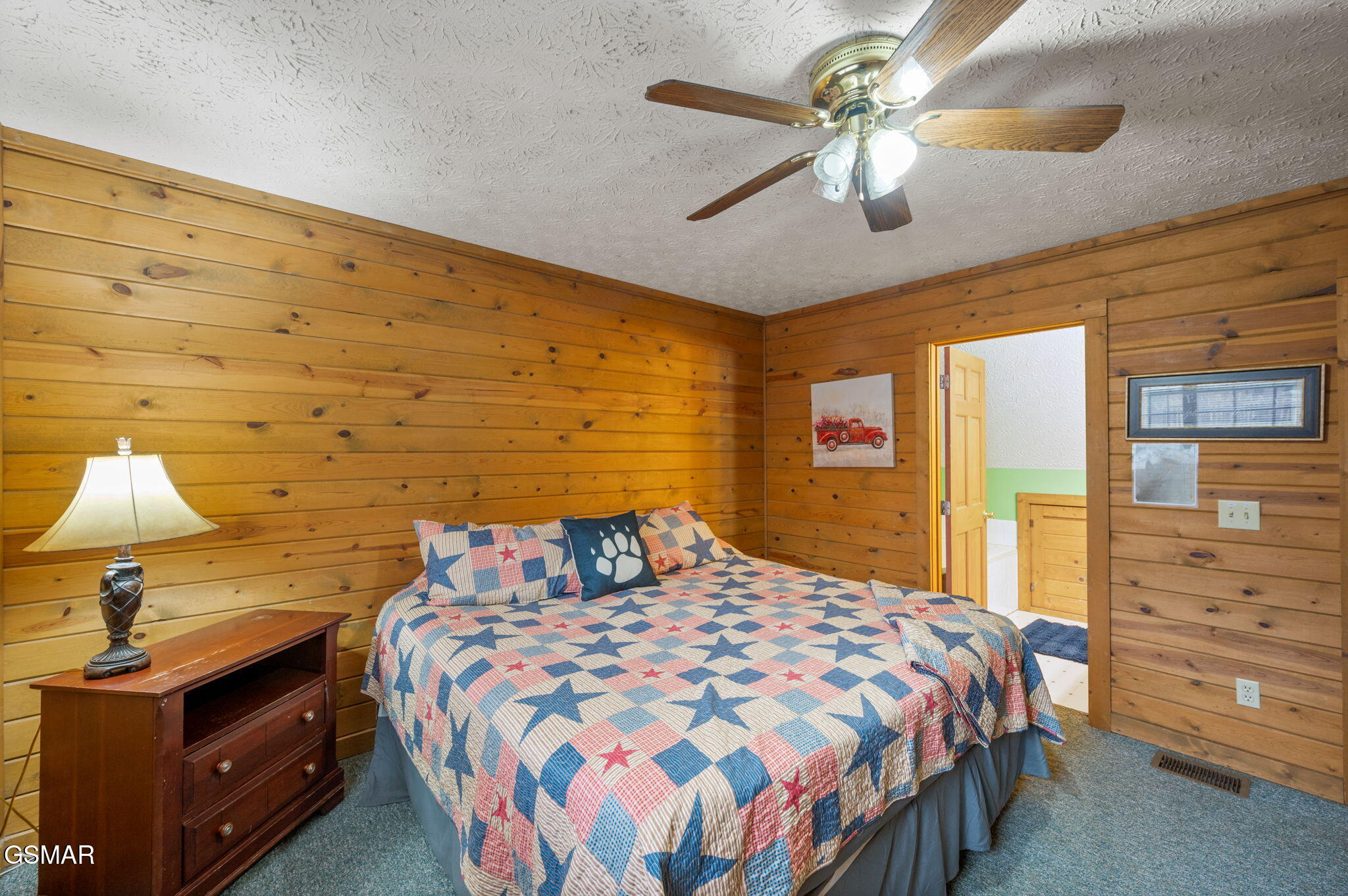 Sevierville, Tennessee, 37862, United States, 3 Bedrooms Bedrooms, ,3 BathroomsBathrooms,Residential,For Sale,1931805